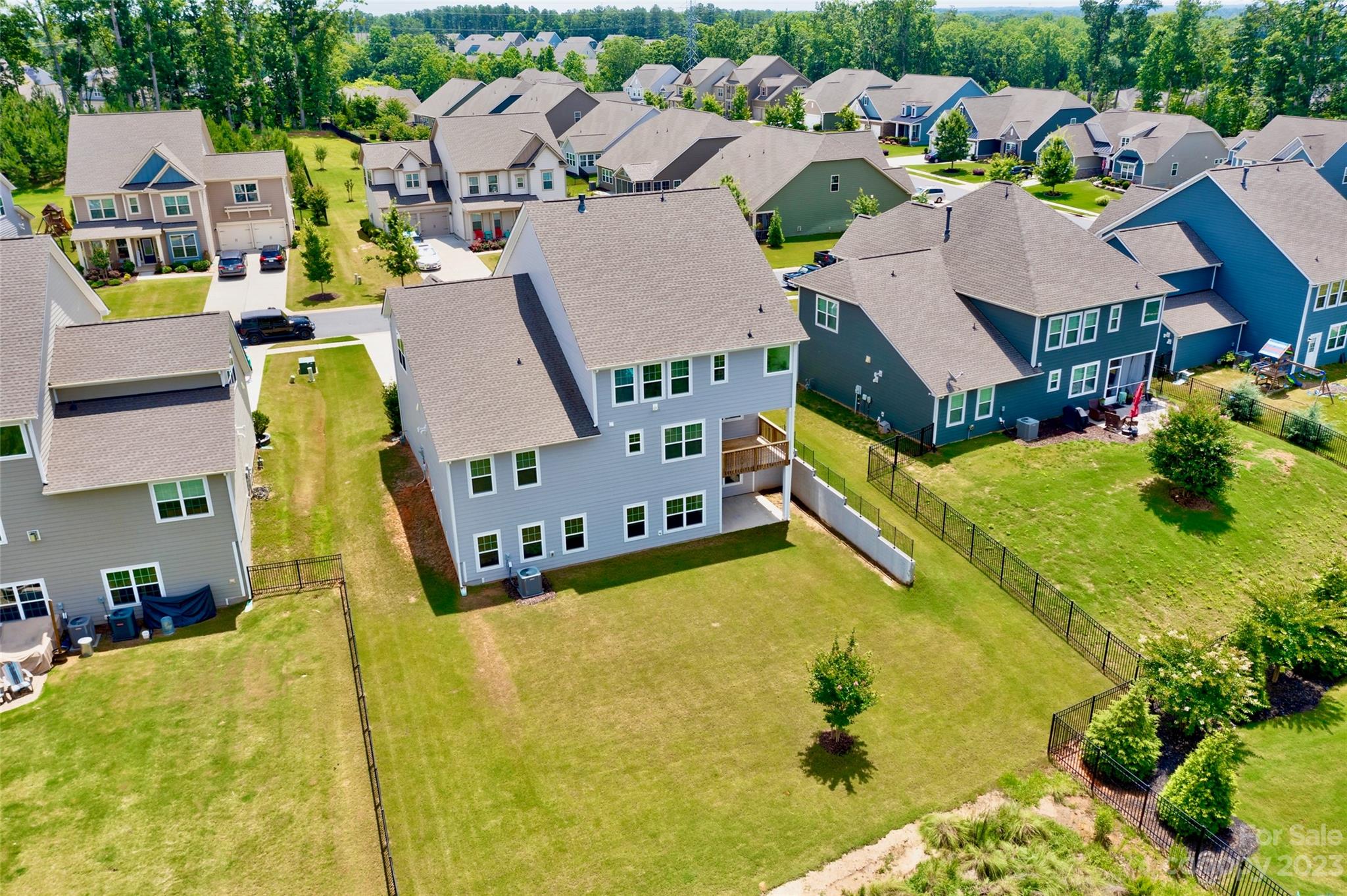 The Retreat at Rayfield - Residential