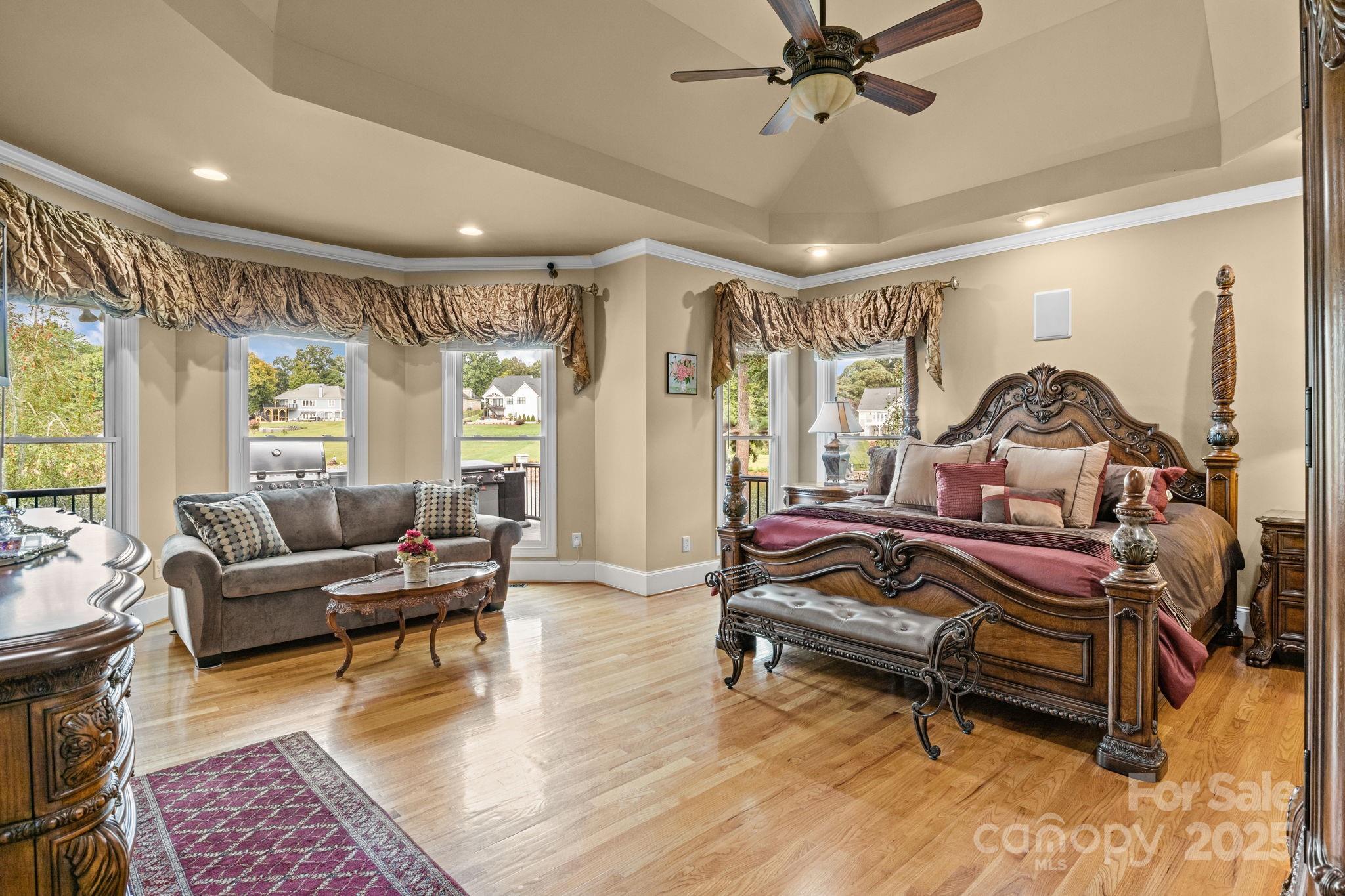 Pinnacle Shores - Residential