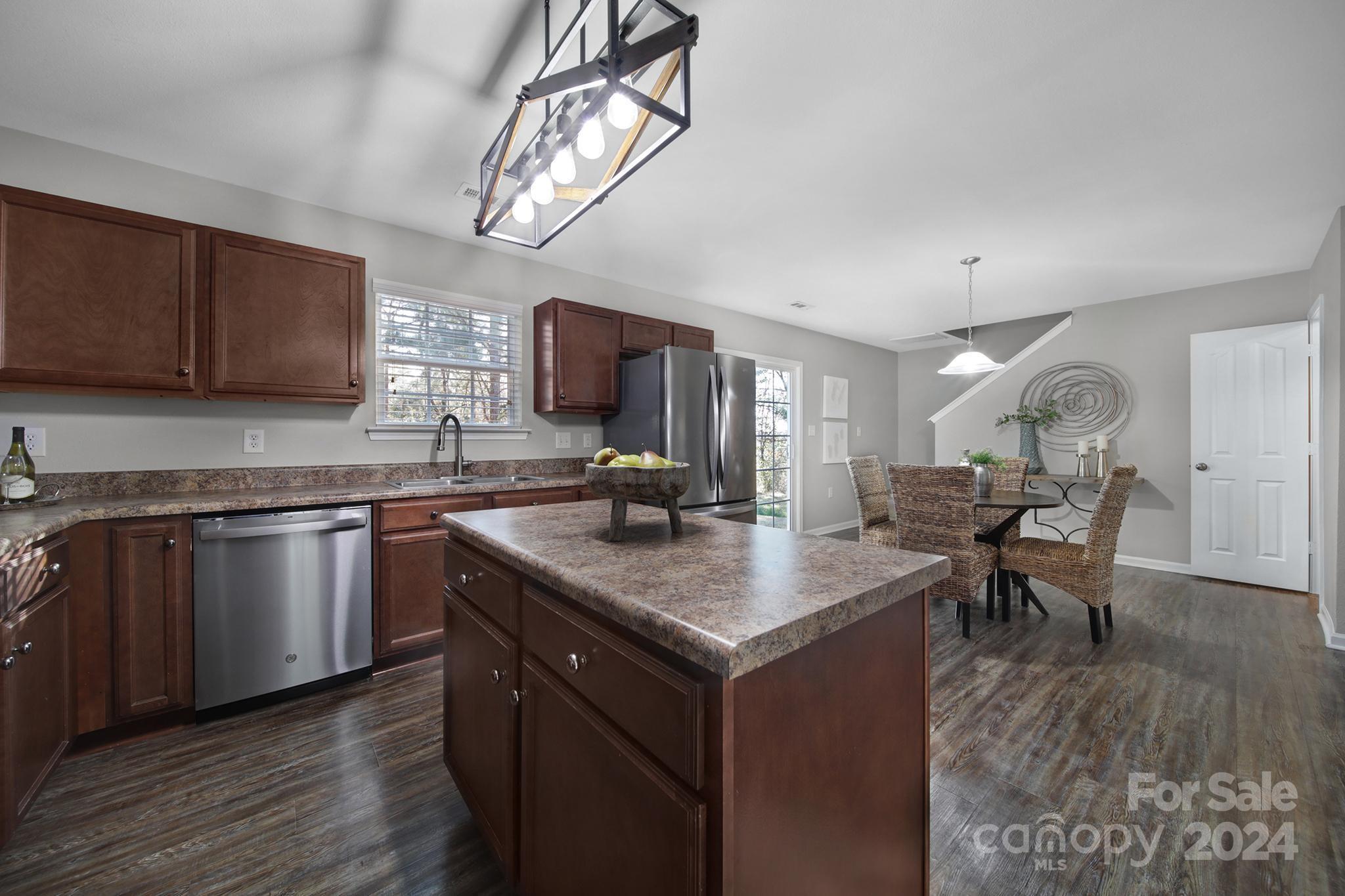 Reid Pointe - Residential