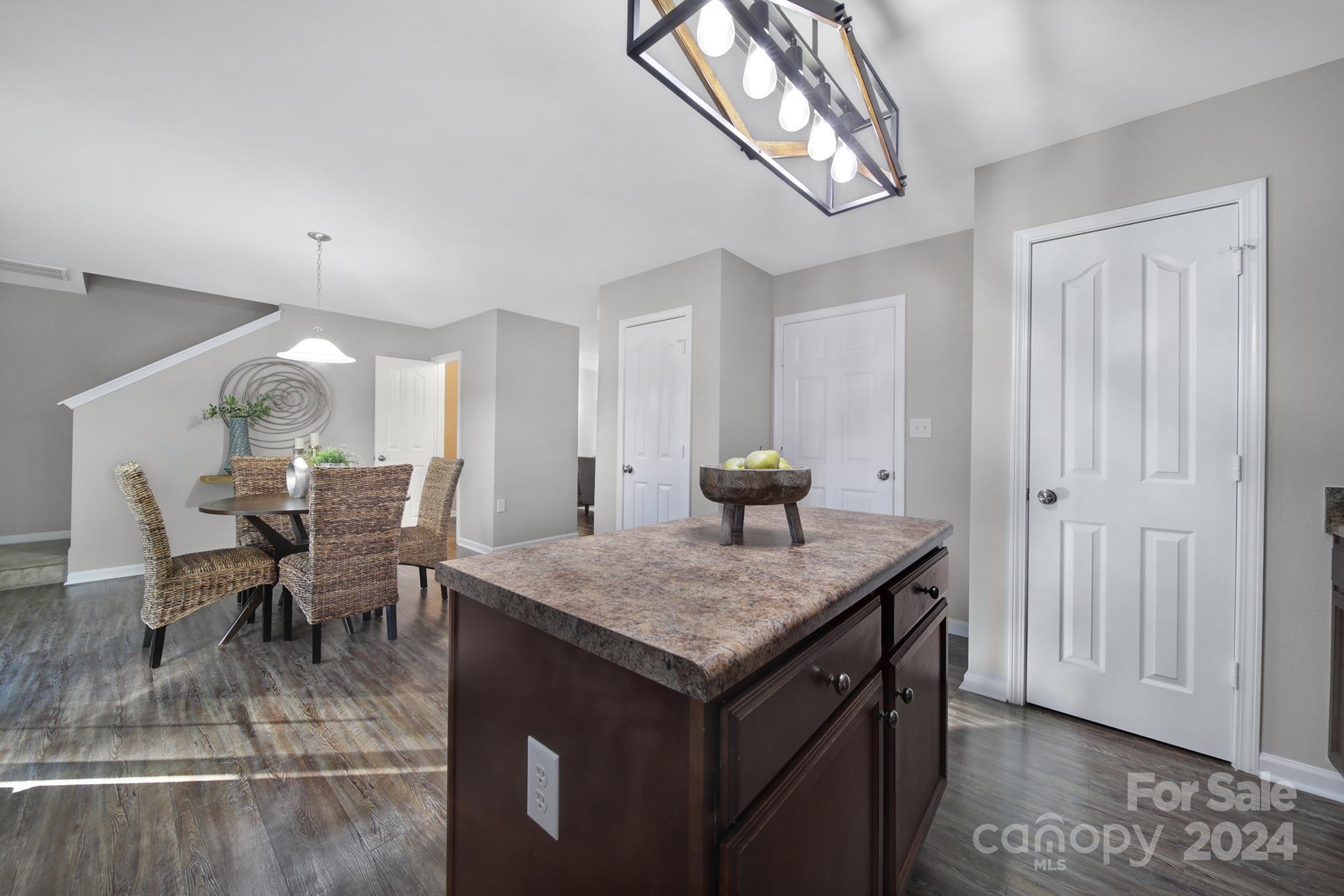 Reid Pointe - Residential