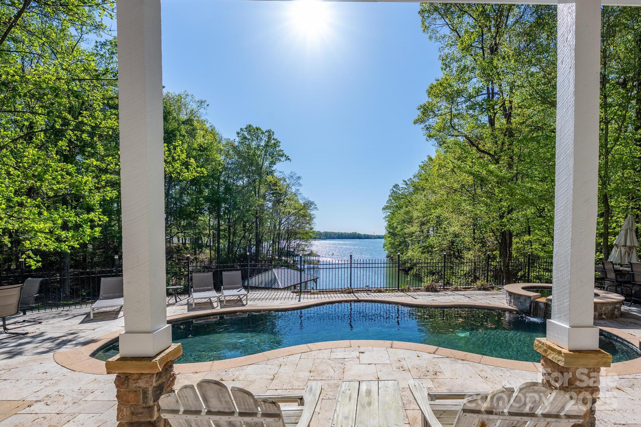 Sherwood Shores - Residential