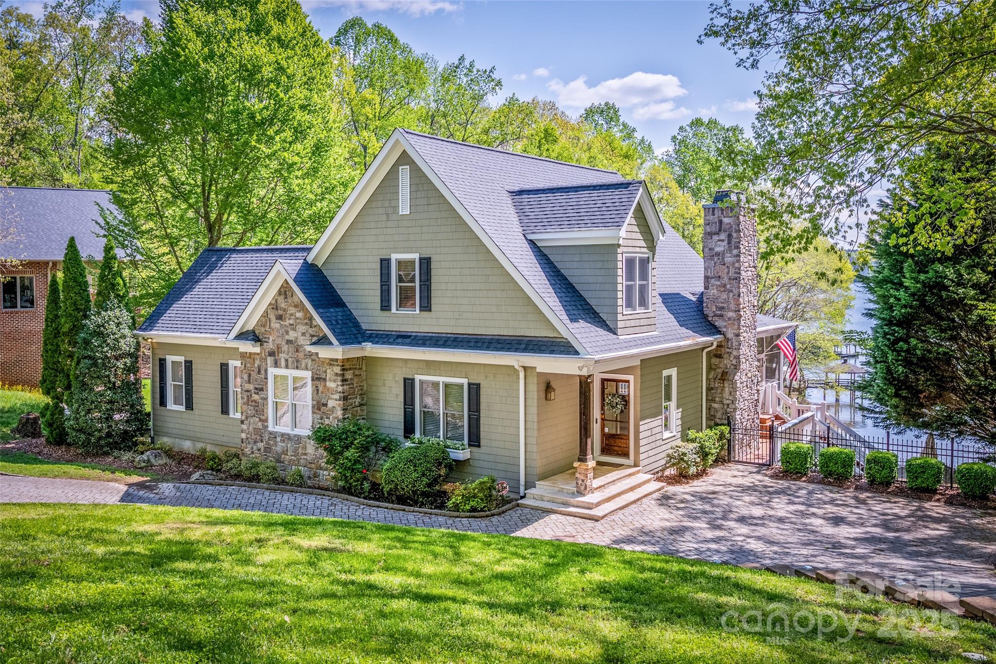 Sherwood Shores - Residential