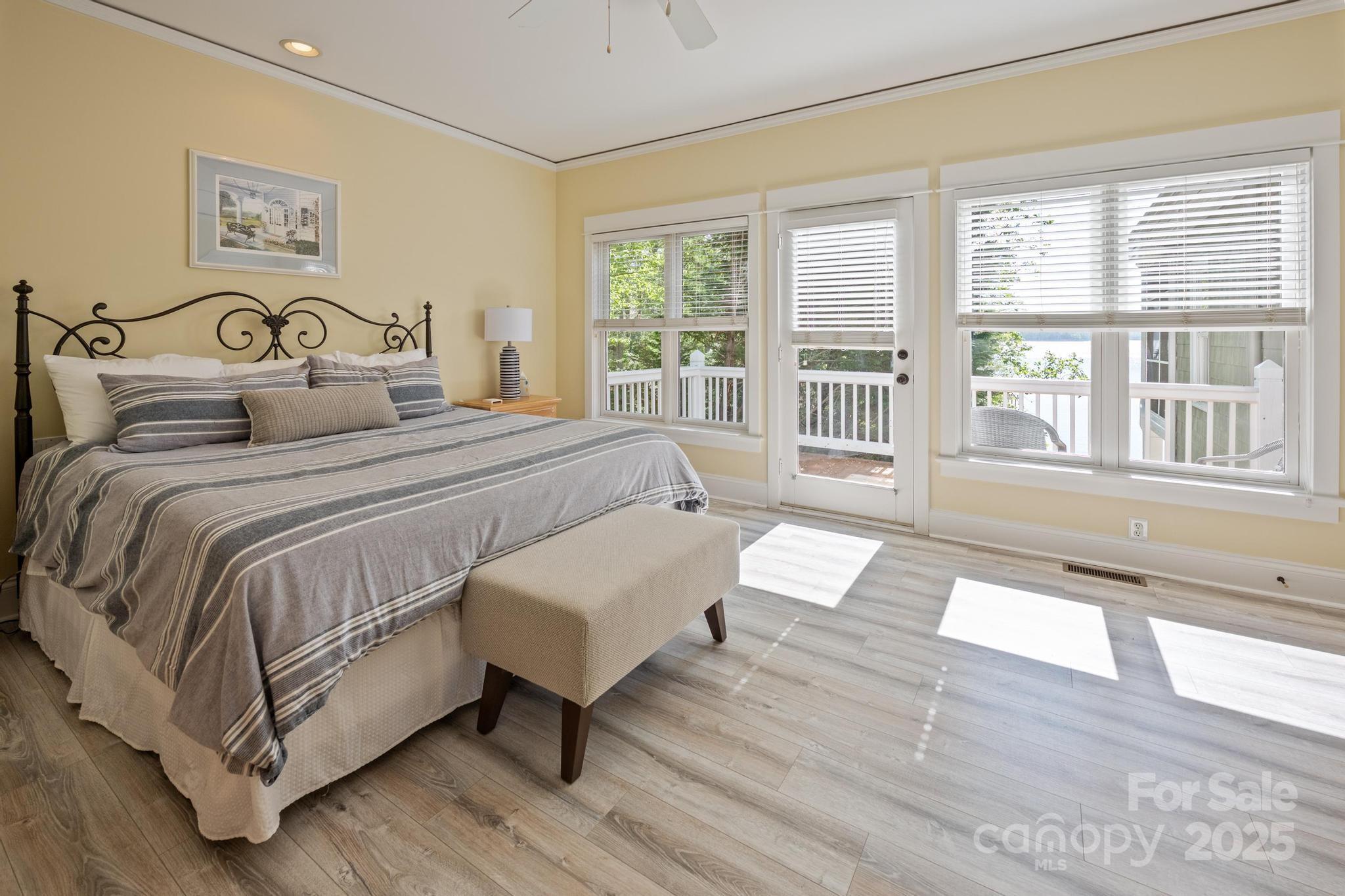 Sherwood Shores - Residential