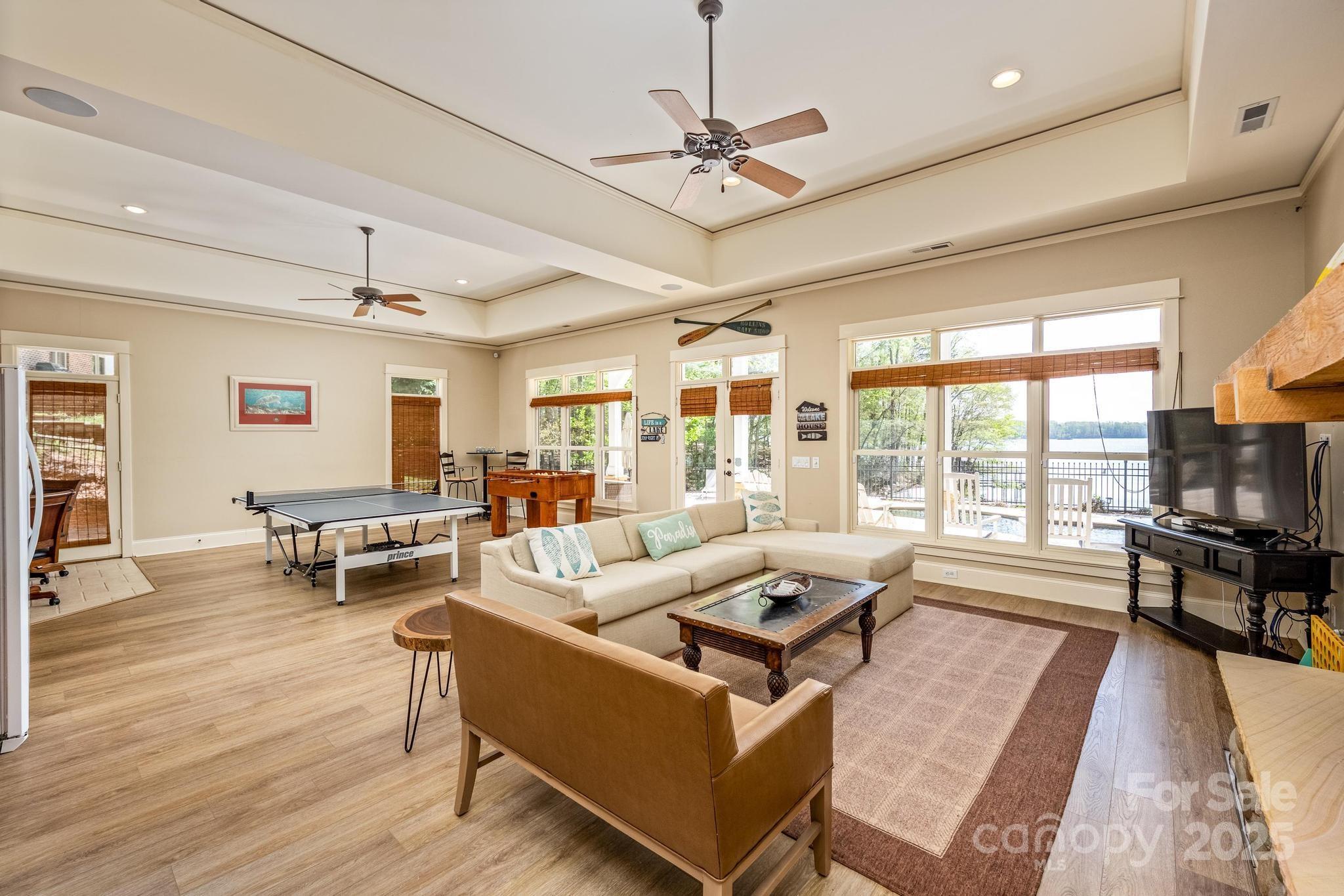 Sherwood Shores - Residential