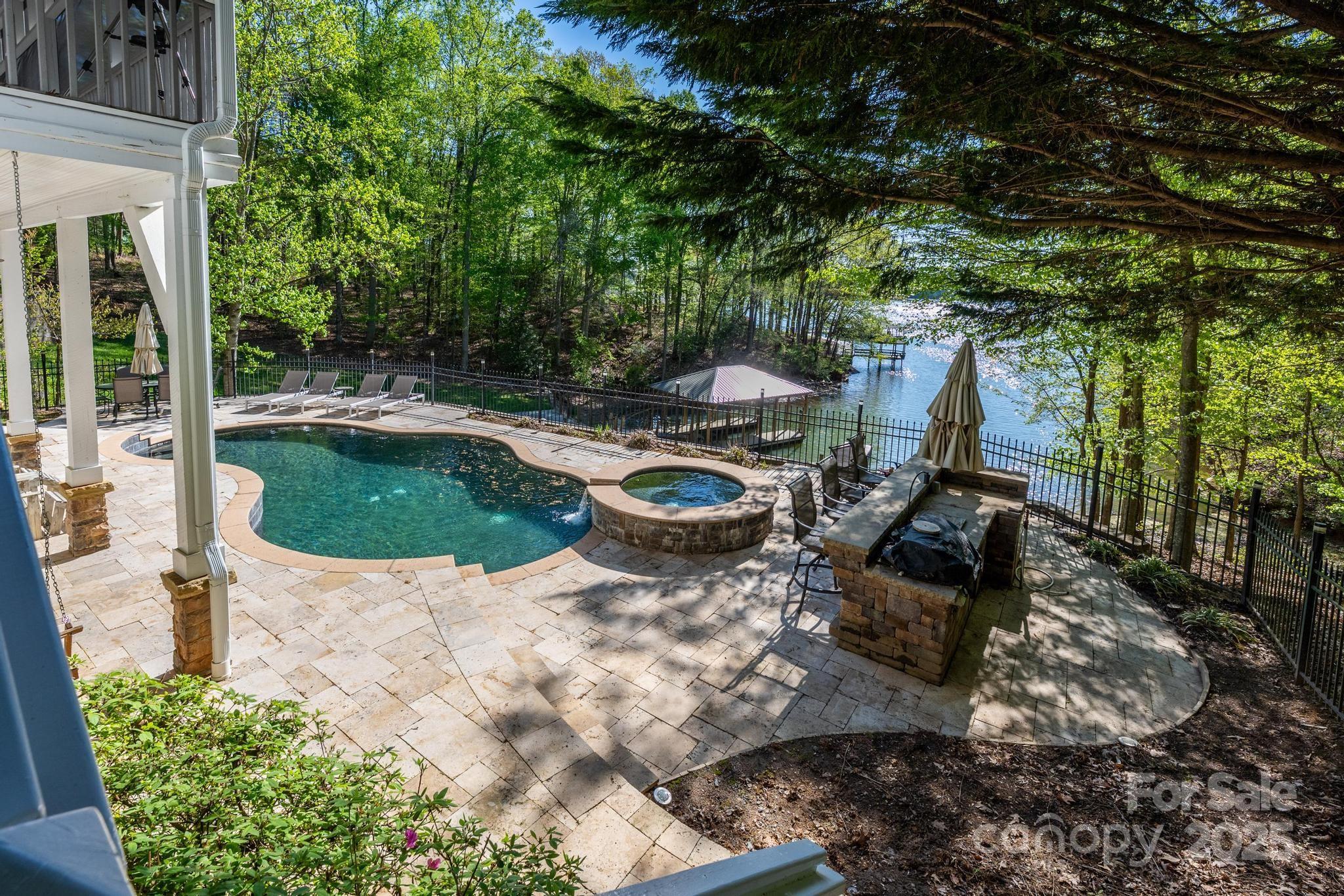 Sherwood Shores - Residential