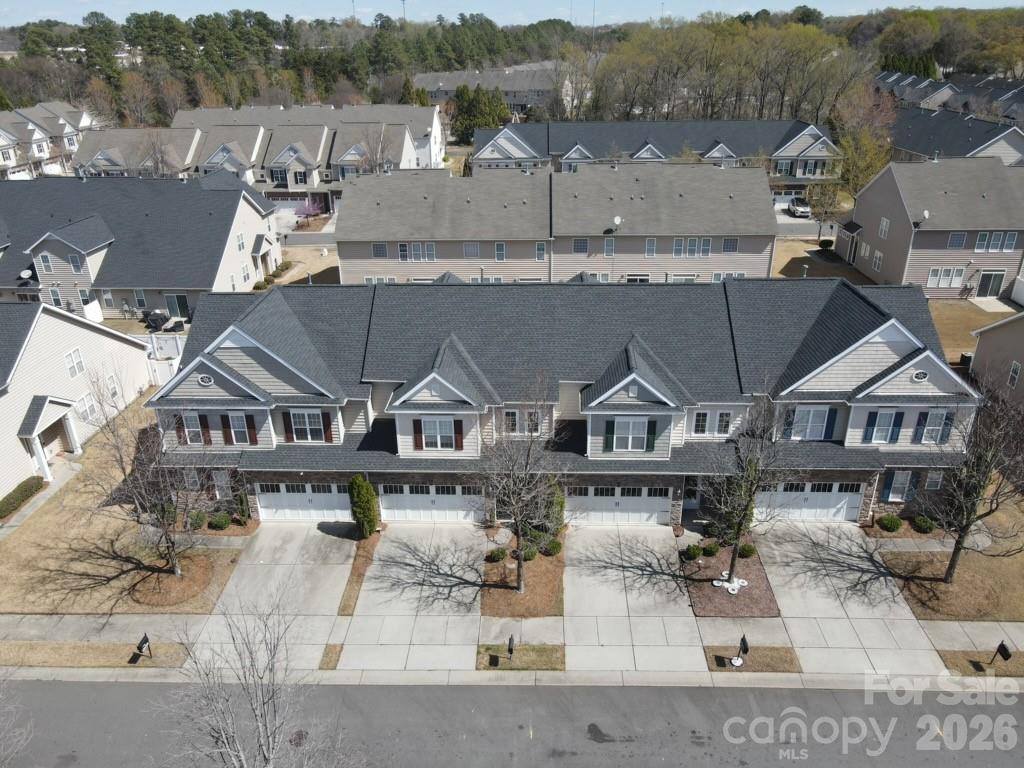 11021 Lucky Horseshoe Lane