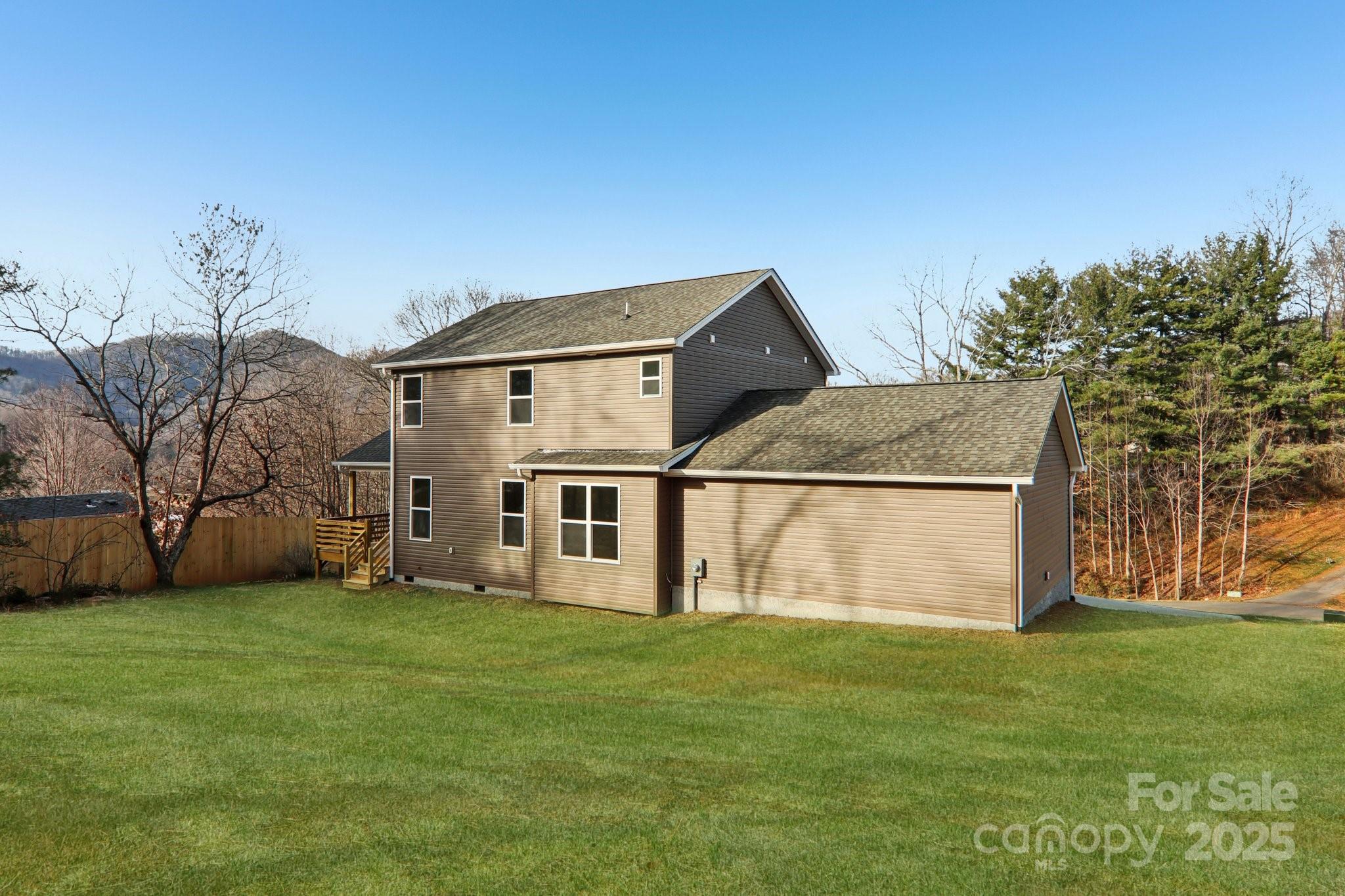 Lincoln Ridge - Residential