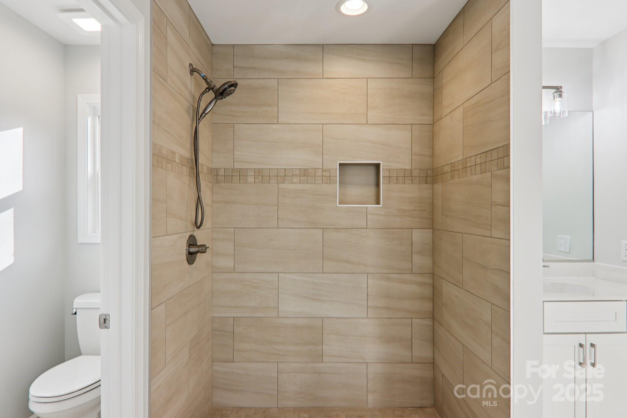 Lincoln Ridge - Residential