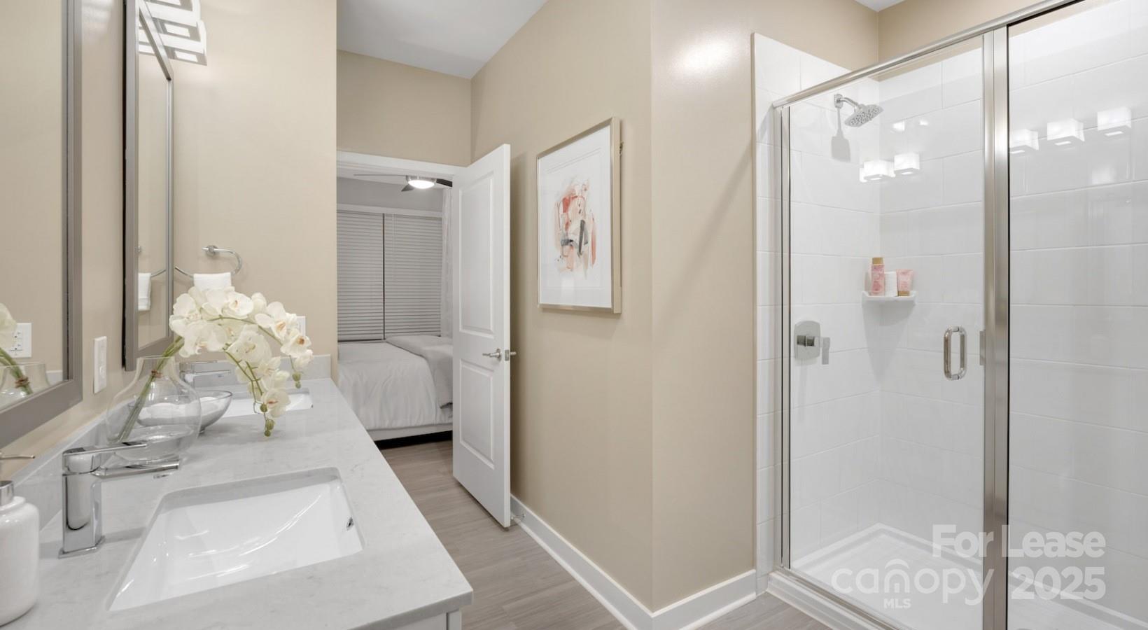 Matthews, North Carolina 28105, United States, 3 Bedrooms Bedrooms, ,2 BathroomsBathrooms,Residential,Active,231305