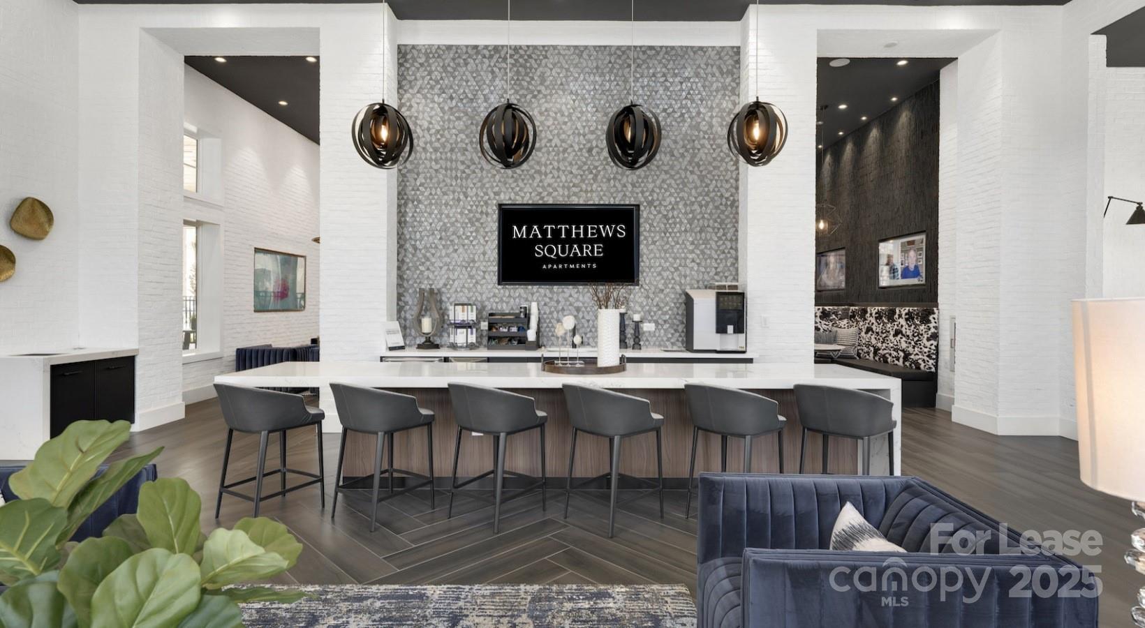 Matthews, North Carolina 28105, United States, 3 Bedrooms Bedrooms, ,2 BathroomsBathrooms,Residential,Active,231305