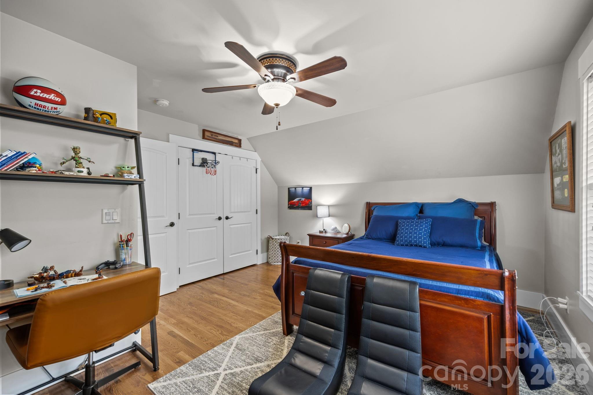 Oak Springs - Residential