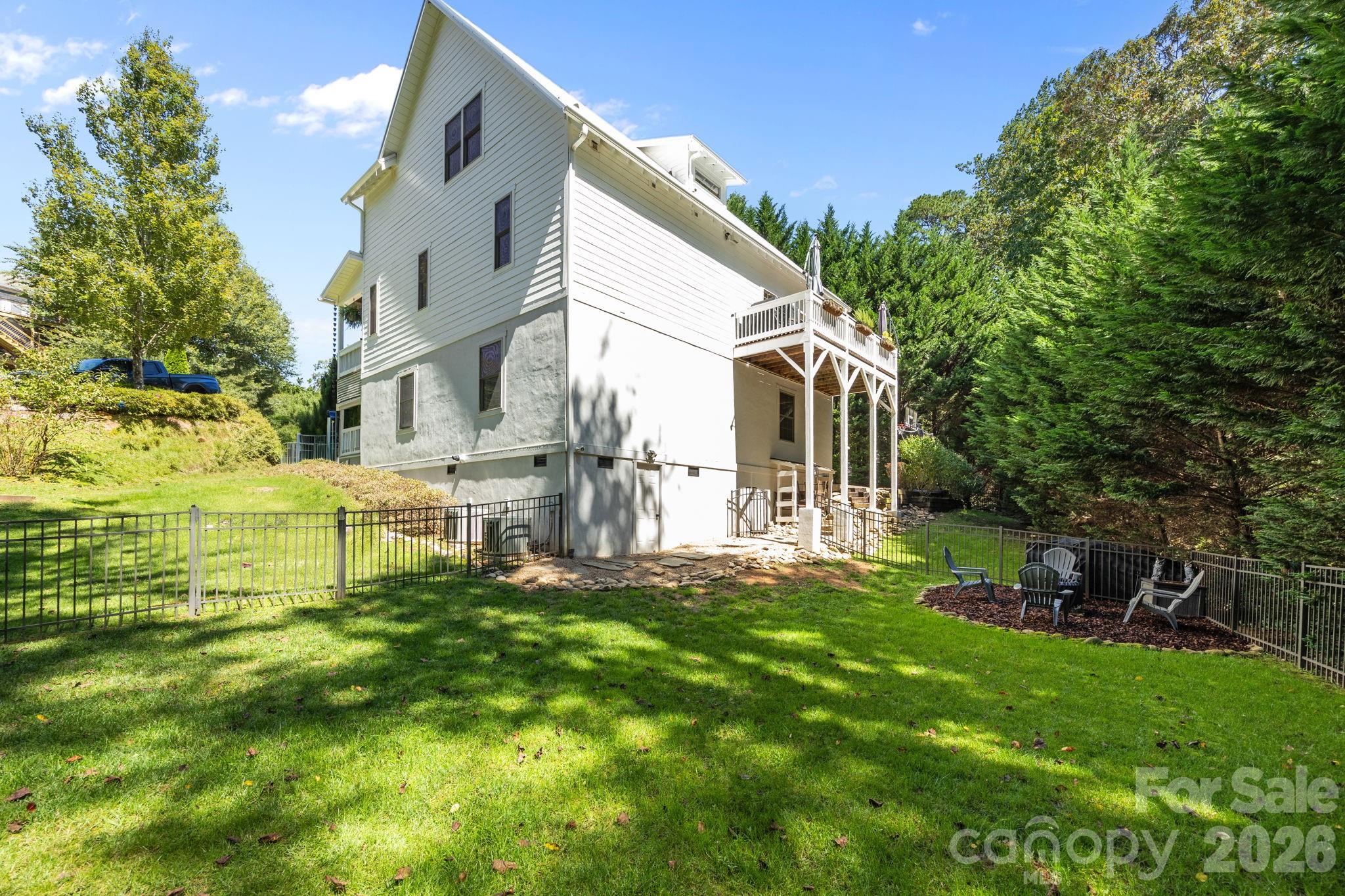 Oak Springs - Residential