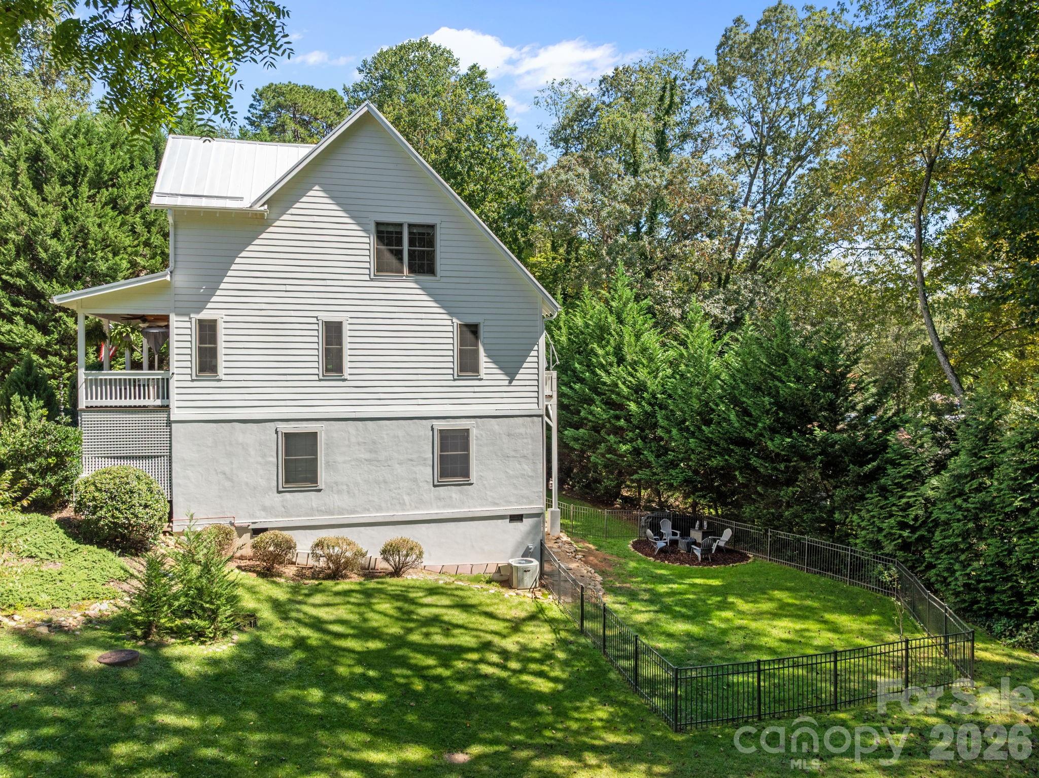 Oak Springs - Residential