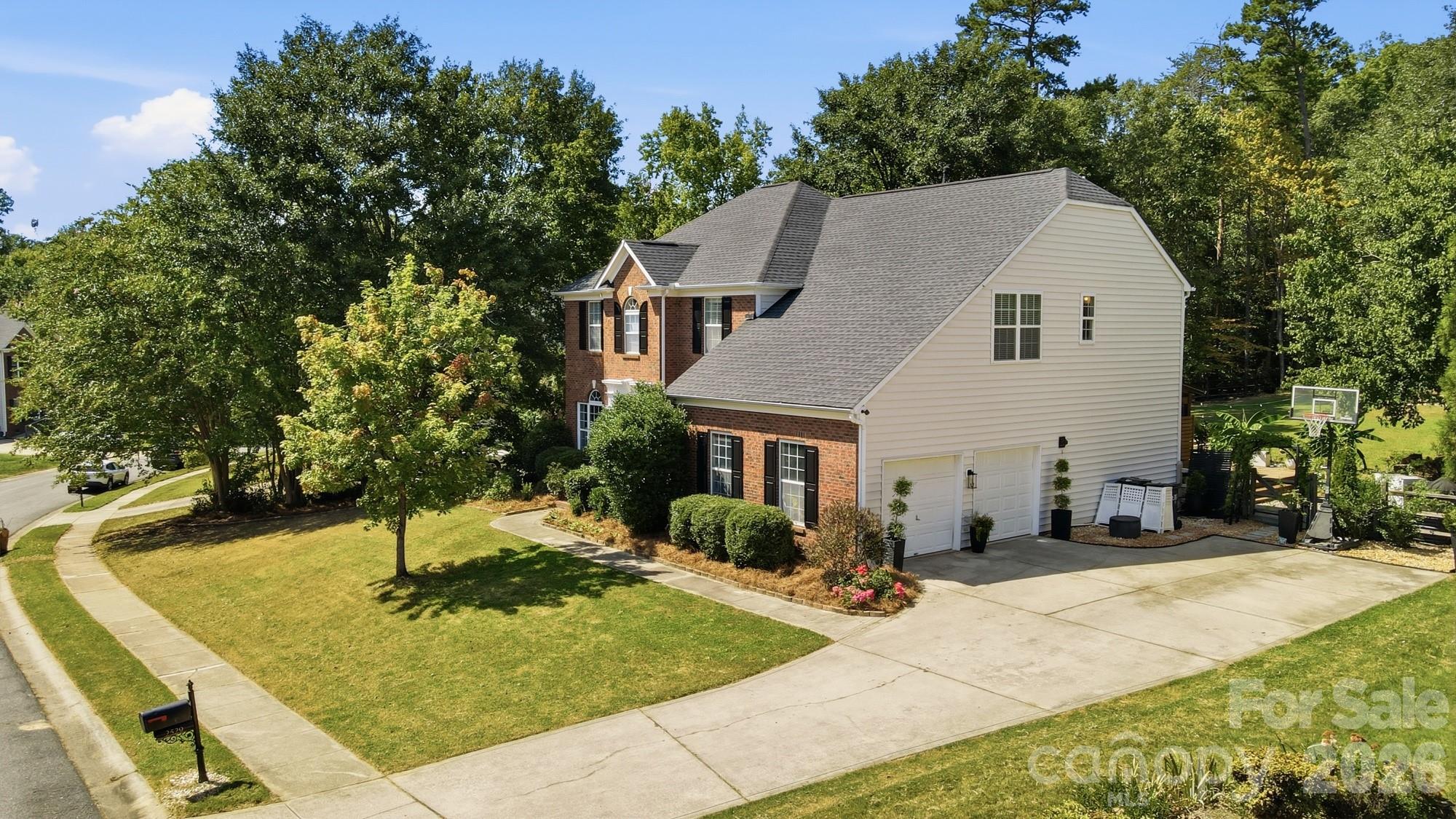 2529 Shady Reach Lane