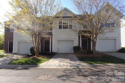 Photo of 3915 Glenlea Commons Drive, Charlotte, NC 28216 (MLS # 4365685)