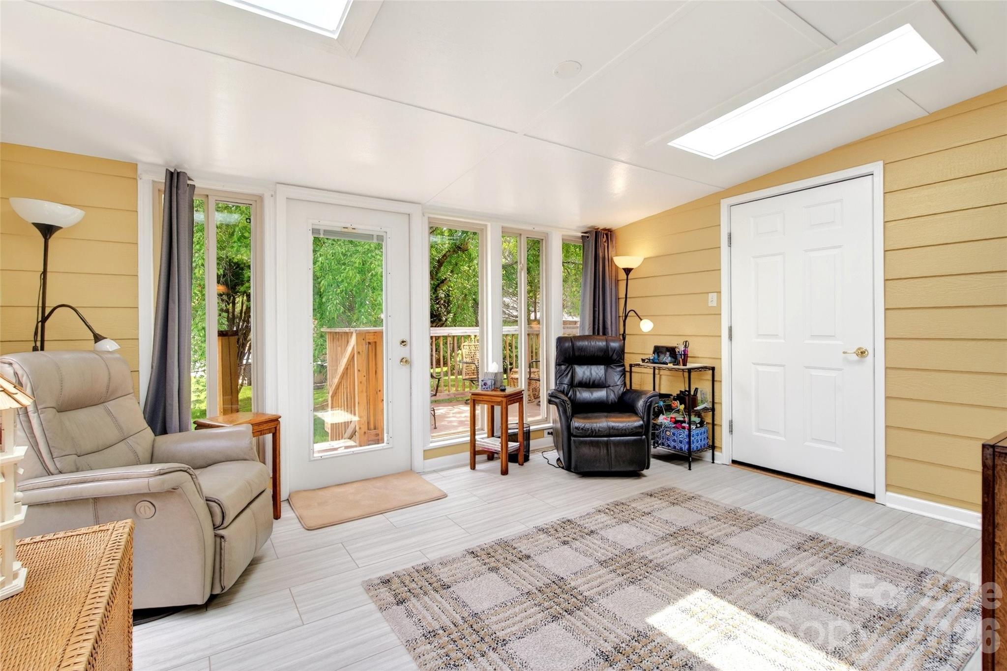 Deer Run - Residential