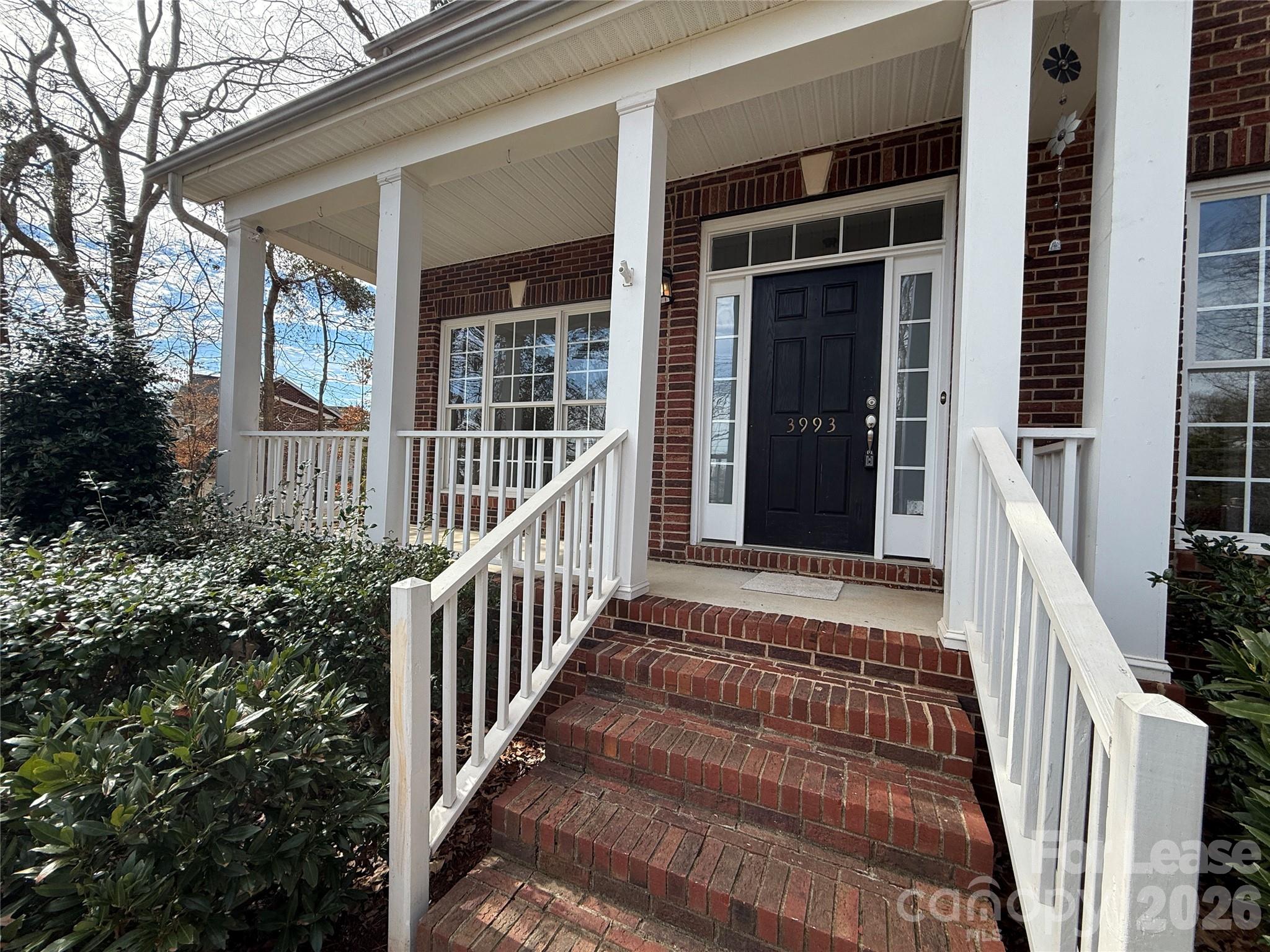 3993 Lake Shore Road S