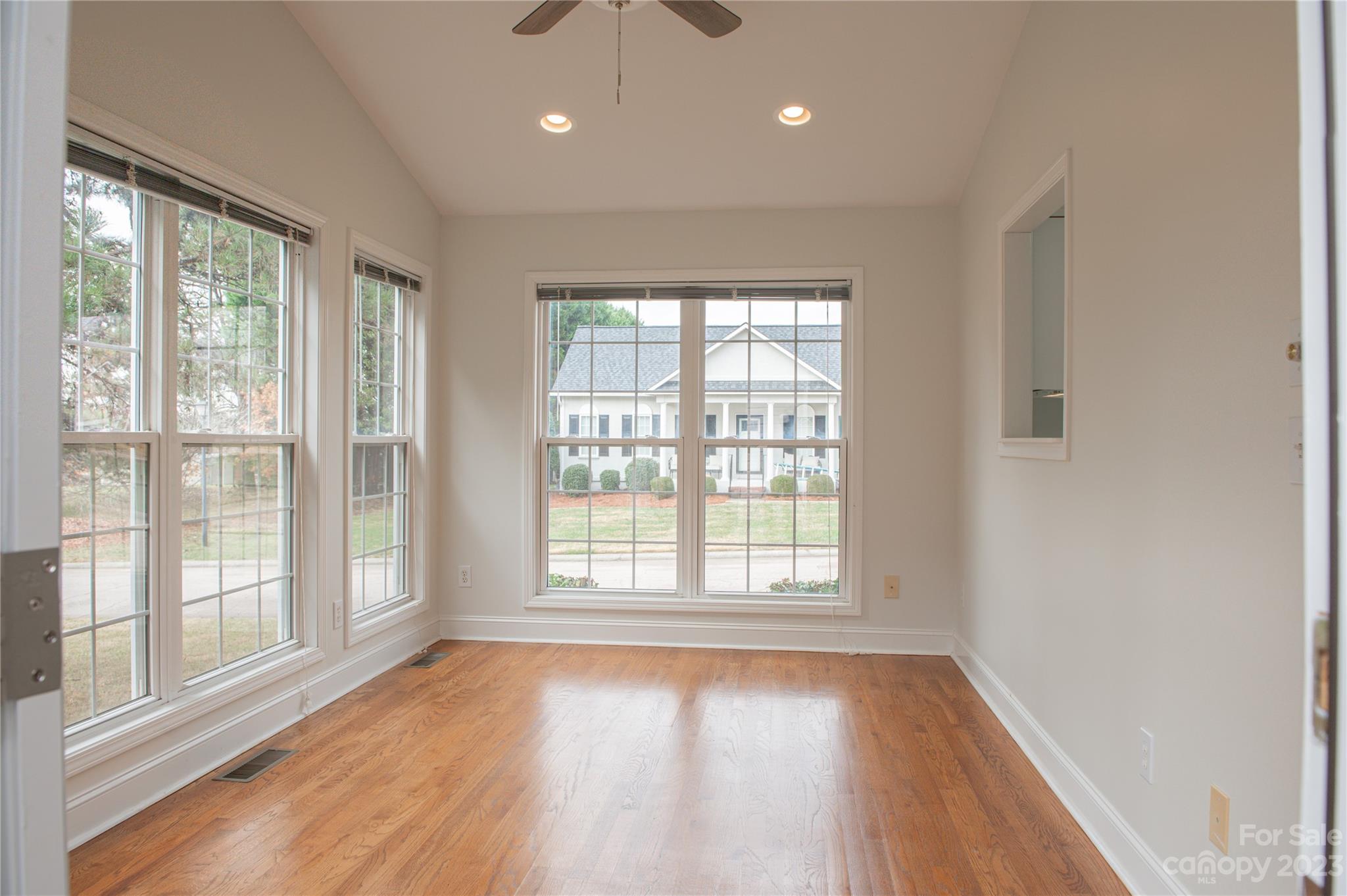 Woodfield - Residential