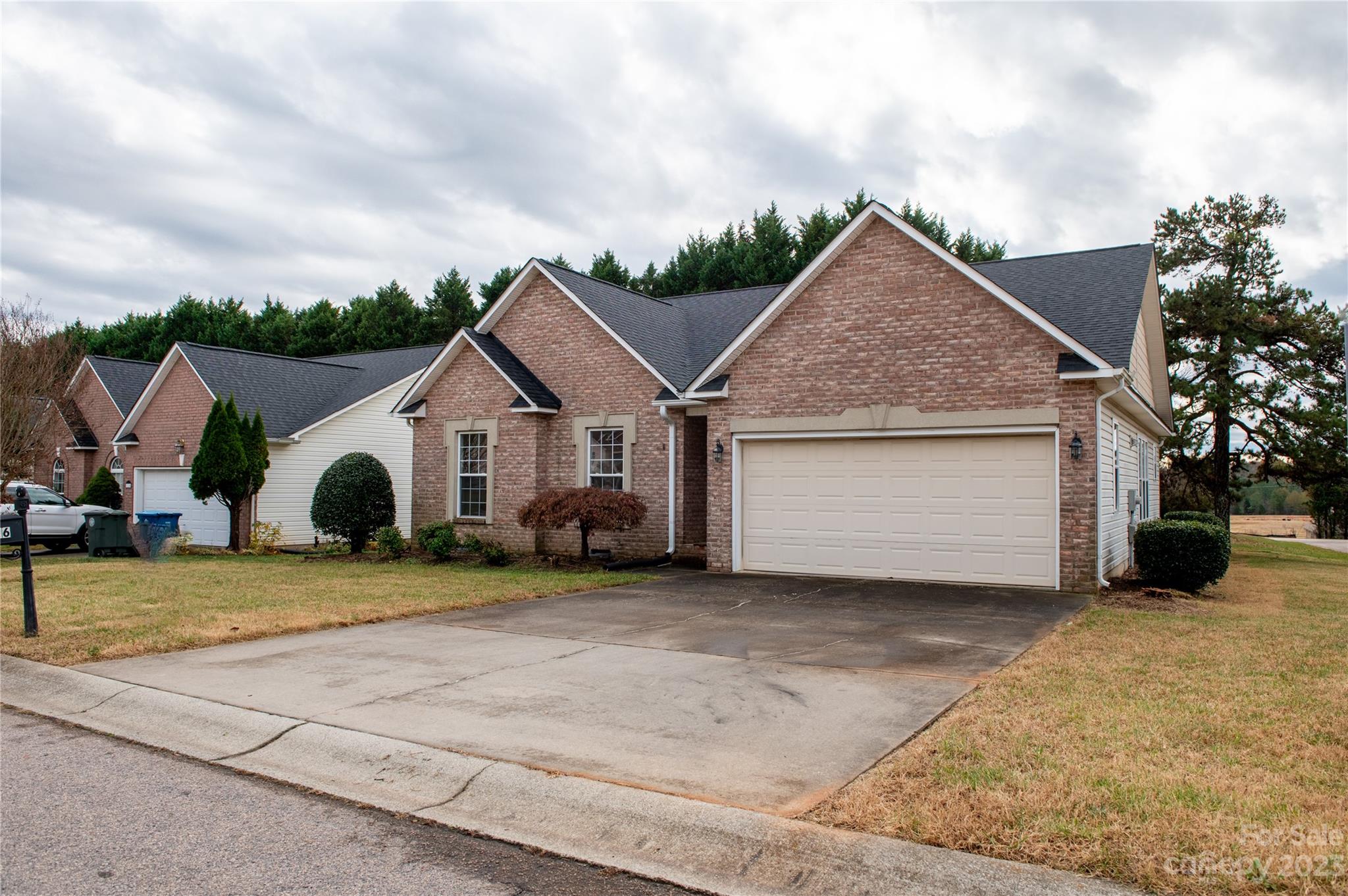 Woodfield - Residential