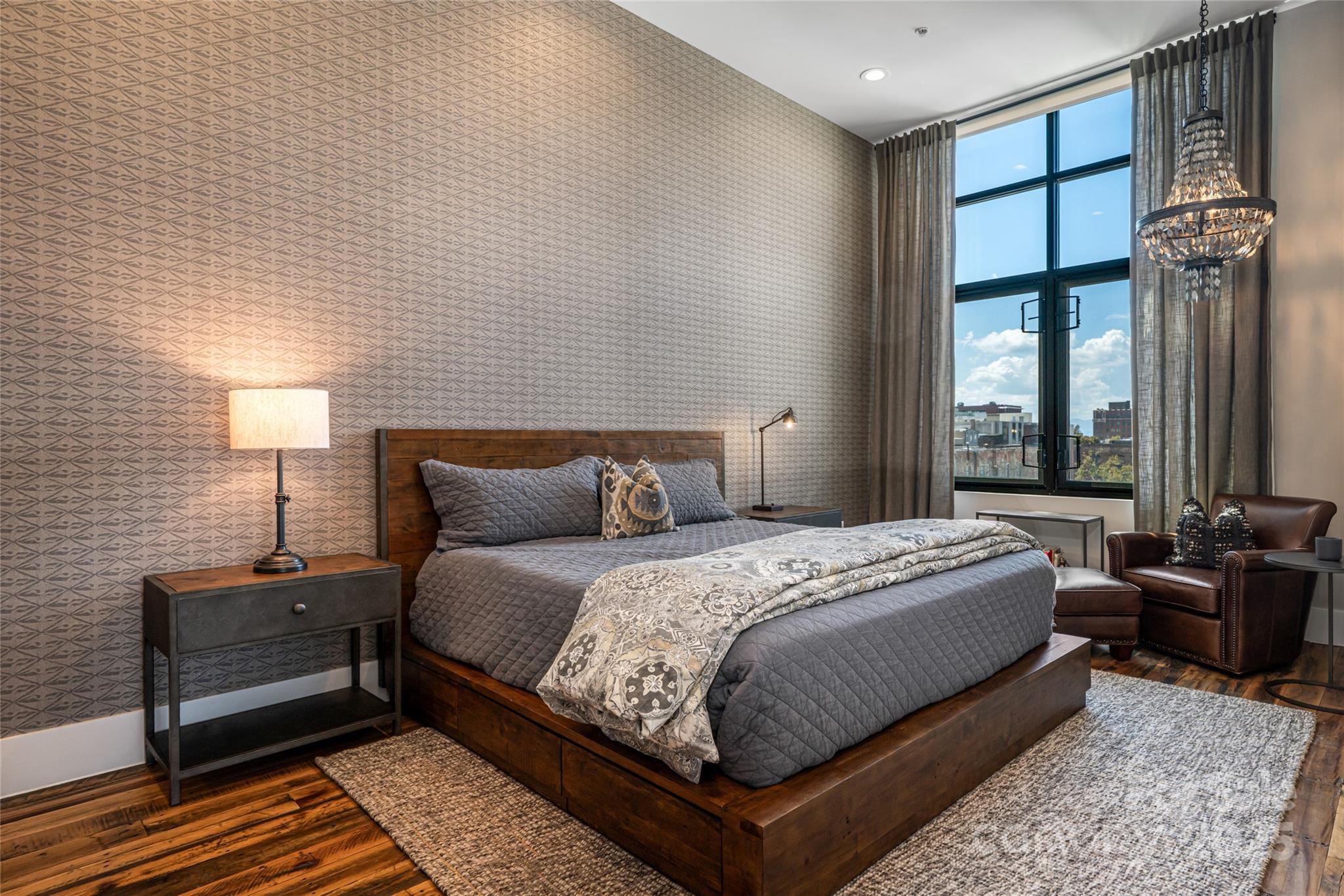 17 North Market Street - Residential