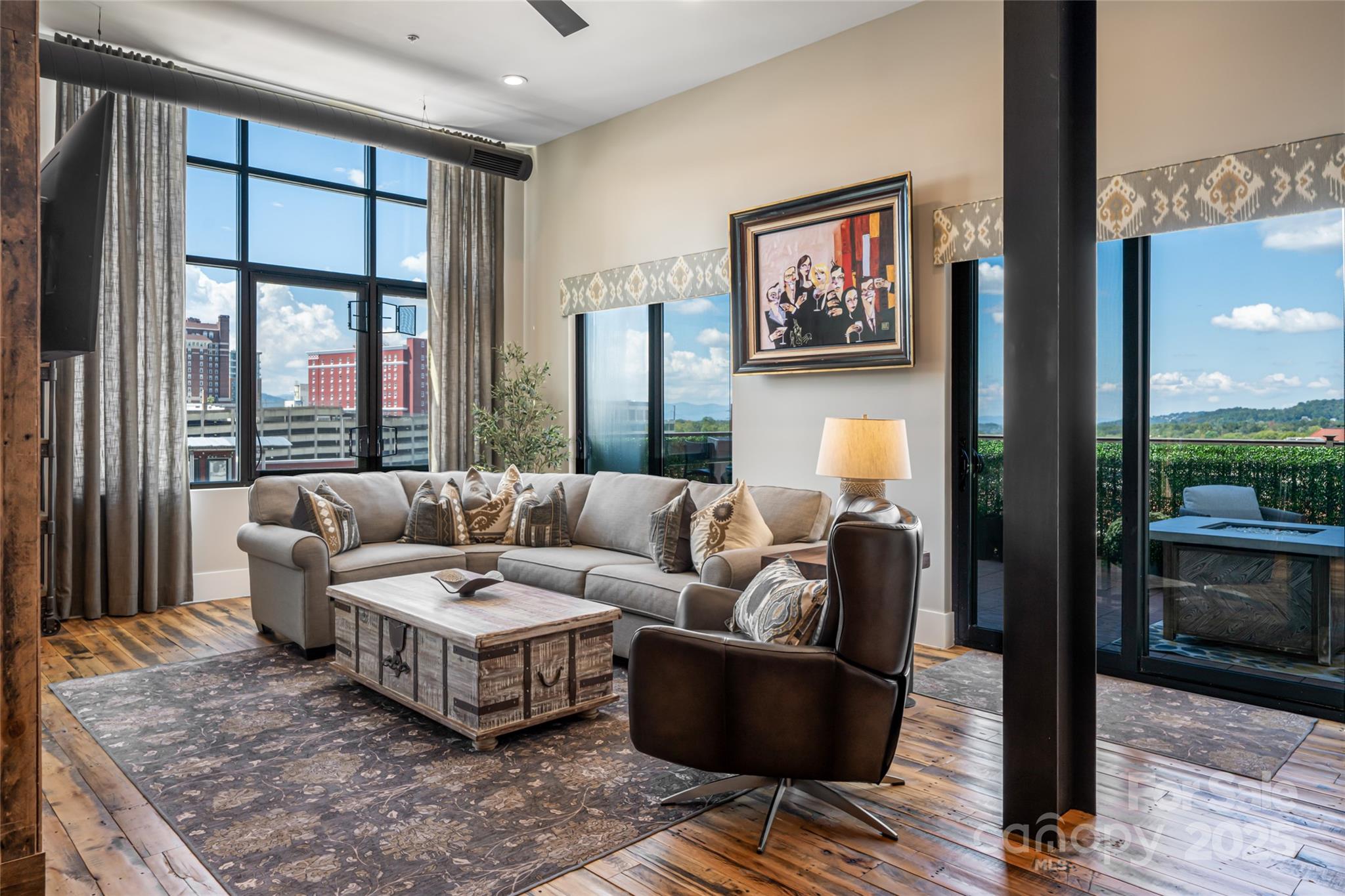 17 North Market Street - Residential