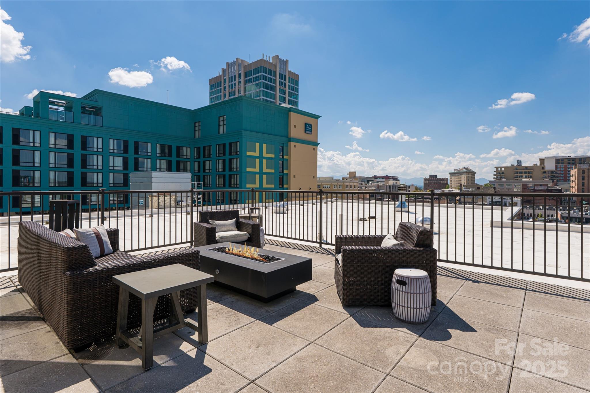 17 North Market Street - Residential