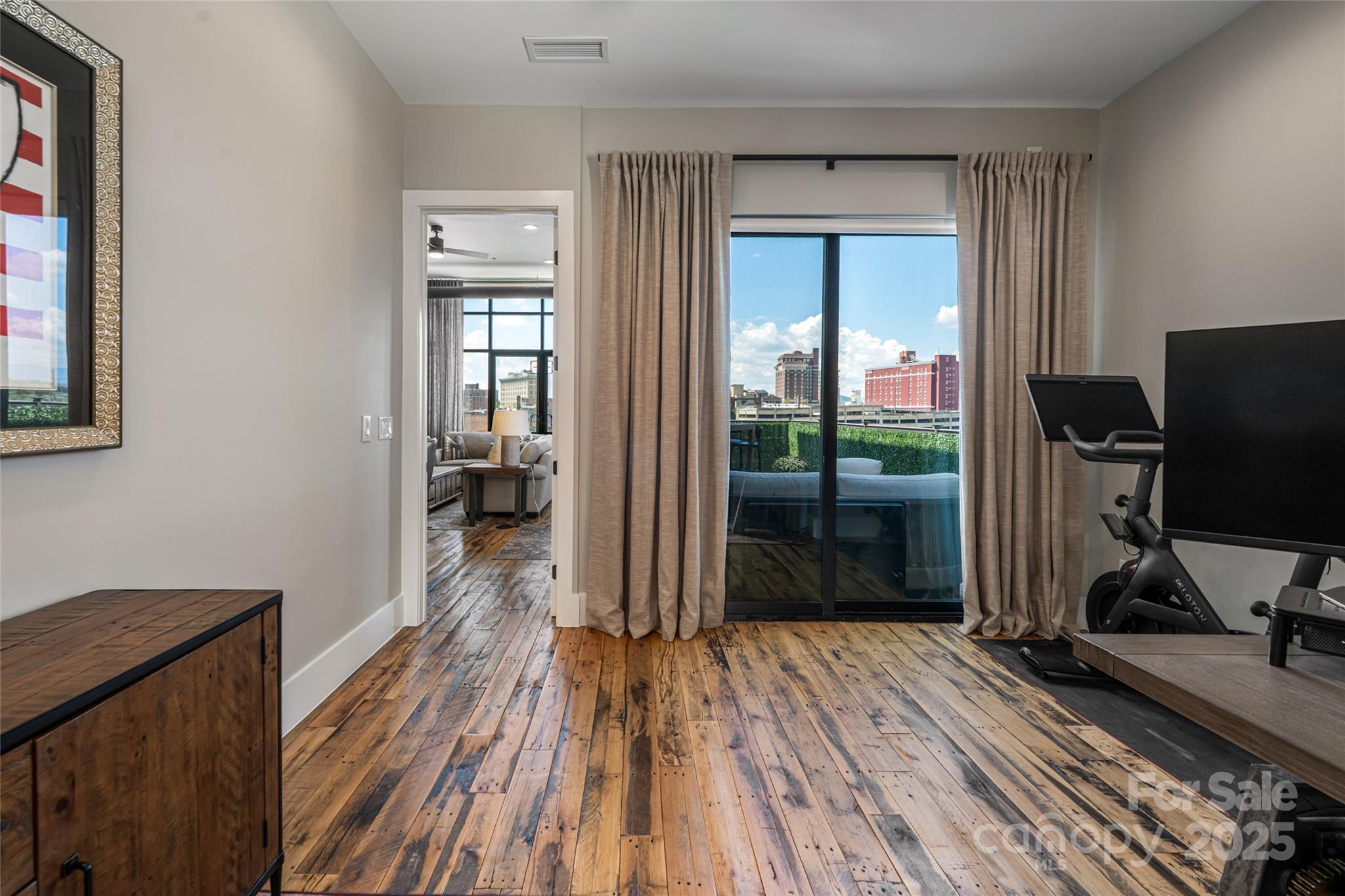 17 North Market Street - Residential