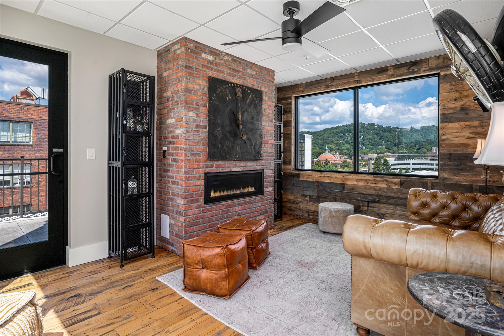 17 North Market Street - Residential