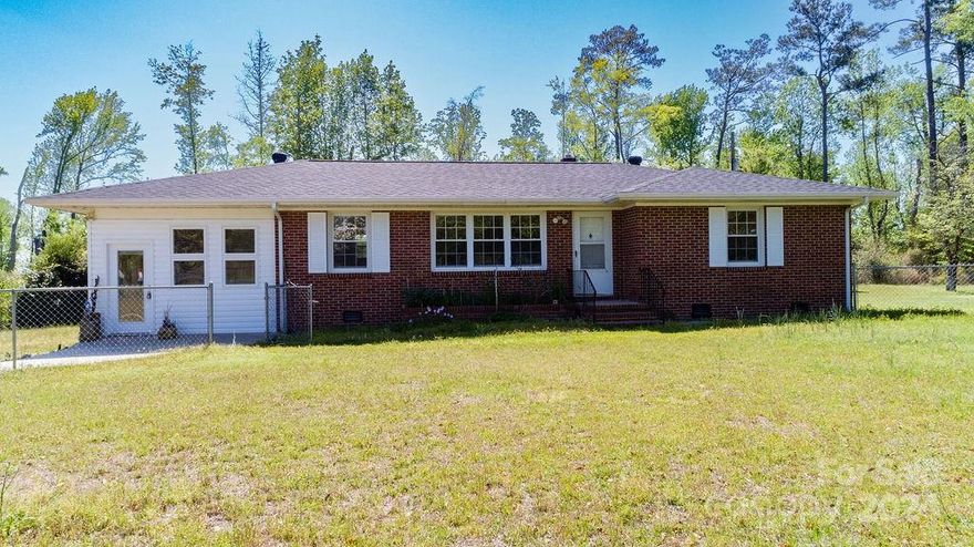 Country life feeling in your beautiful level and clear backyard, long driveway you can barley see the road from the house, lots of wild life and the commodity of having a walmart super-center only 12 minutes away making this a very convenient and desirable property... nestled on 5.3 acres this 1440 sqft ranch features : fresh paint through out the house, new Luxury Plank Vinyl flooring, bathrooms and kitchen with a great country feeling but with a very tasteful modern touch. This is way to good to let go by, and the best part ..... it is priced to sell super quick. Note: there is a right of way easement by southern bell"