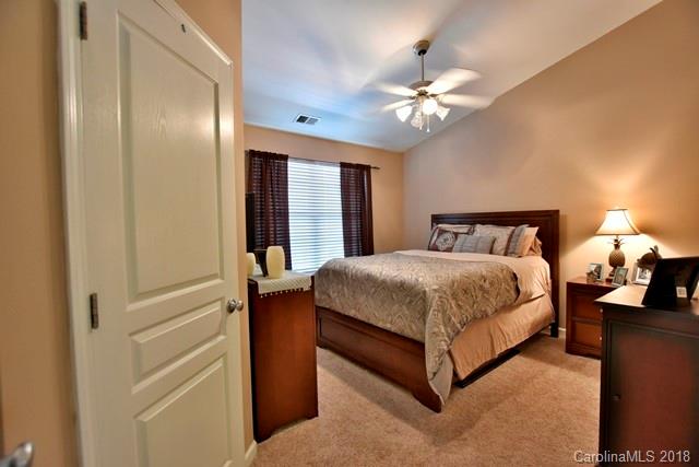 Ridge Pointe - Residential