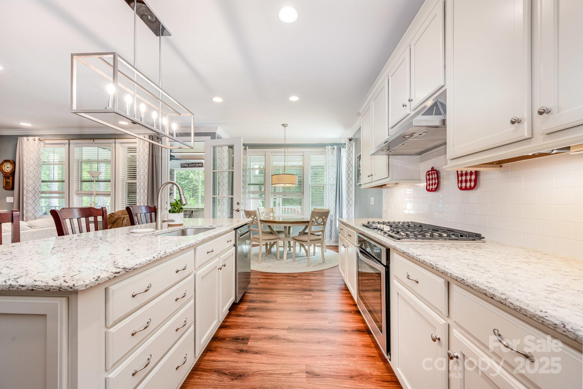 6065 Chimney Bluff Road