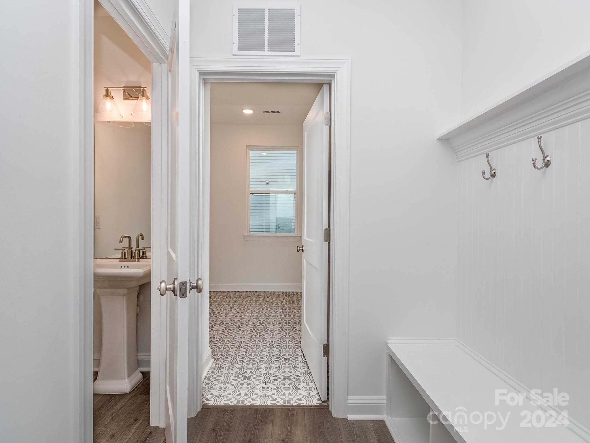 Hambright Forest - Residential