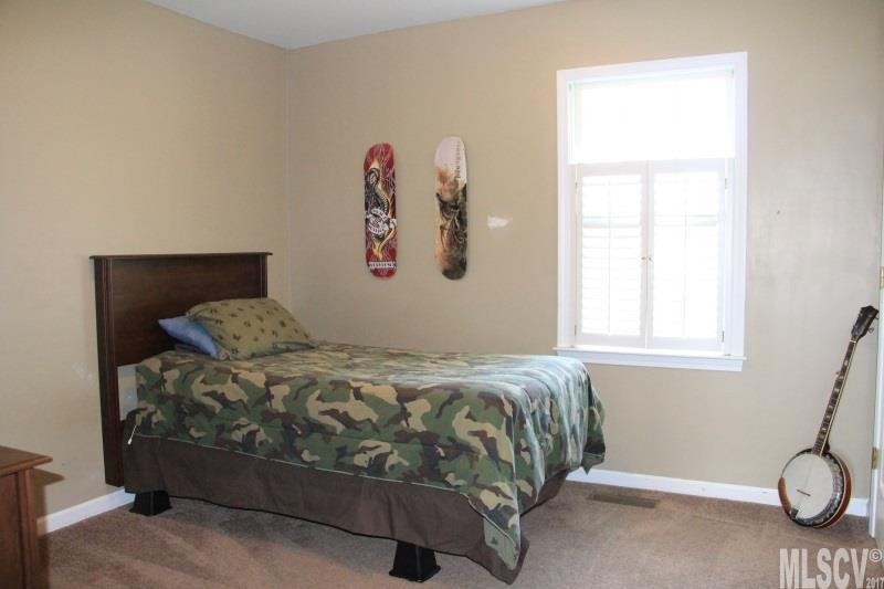 Swinging Bridge - Residential