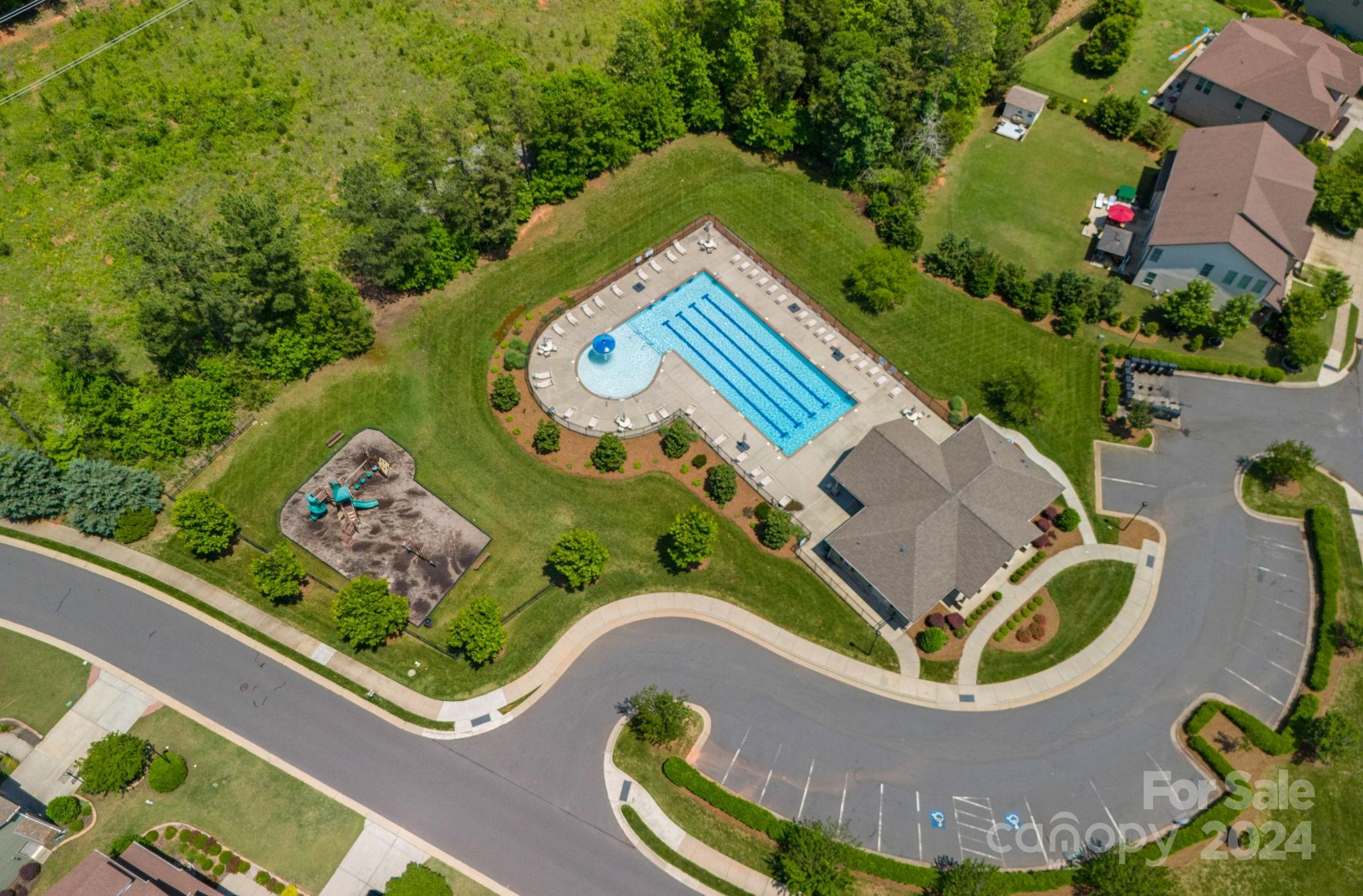 The Preserve At Riverchase - Residential