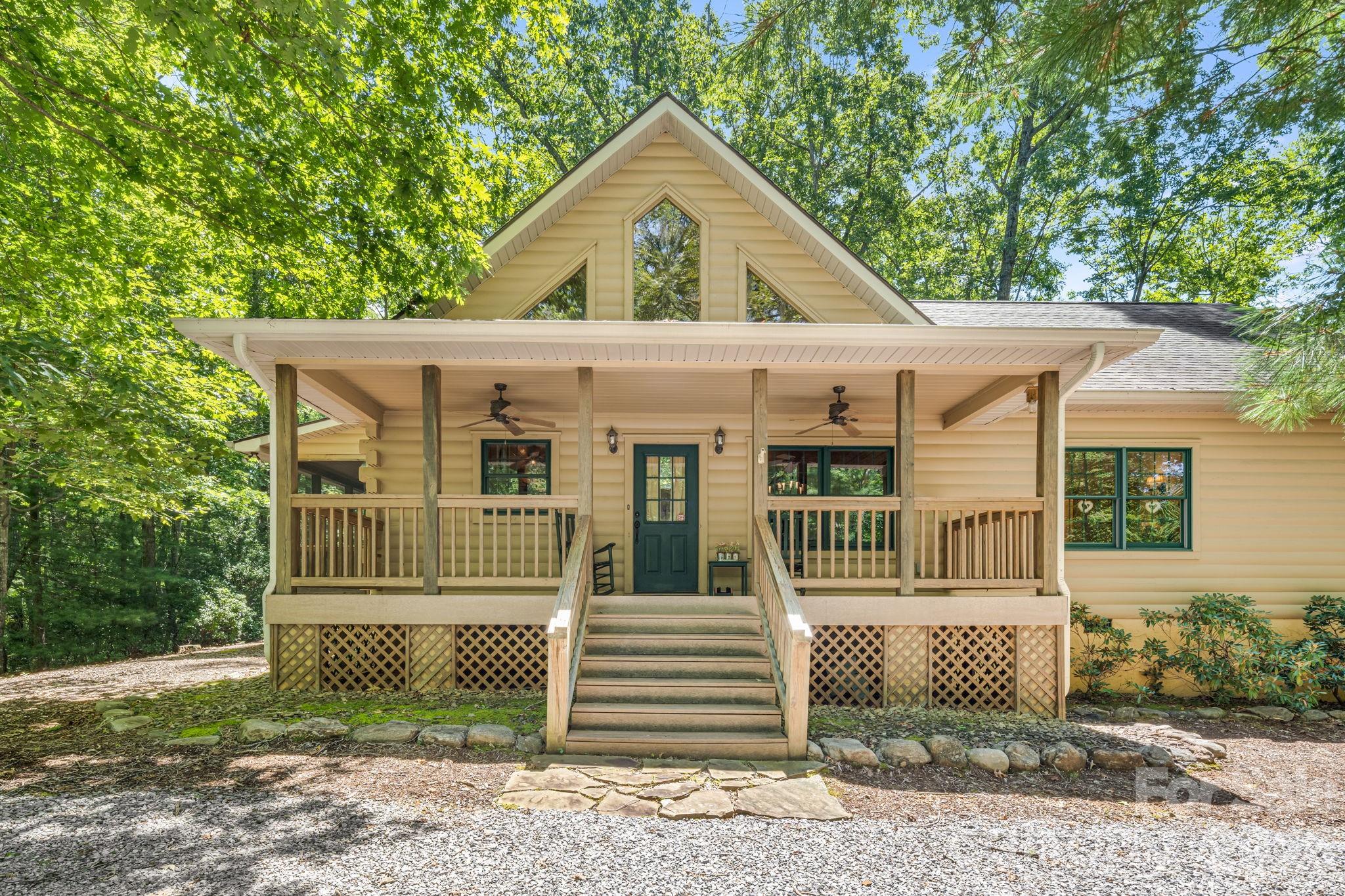 240 Ravenswood Drive