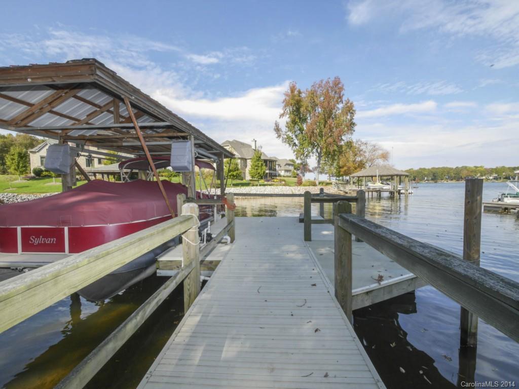 Joslin Pointe - Residential