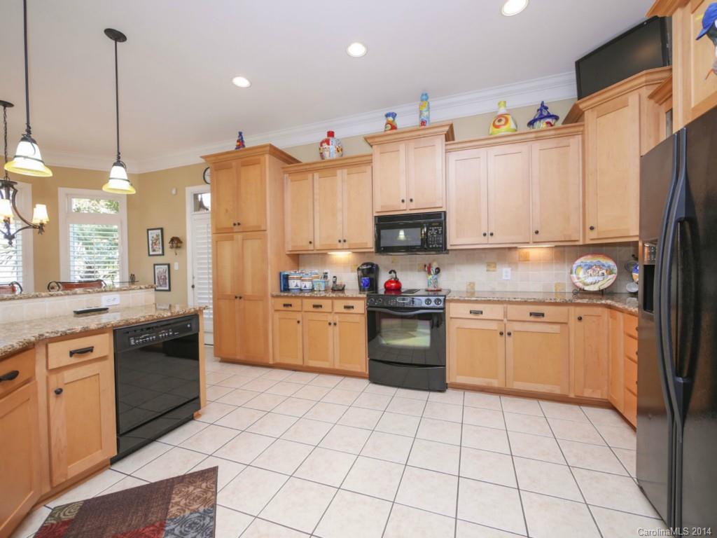 Joslin Pointe - Residential