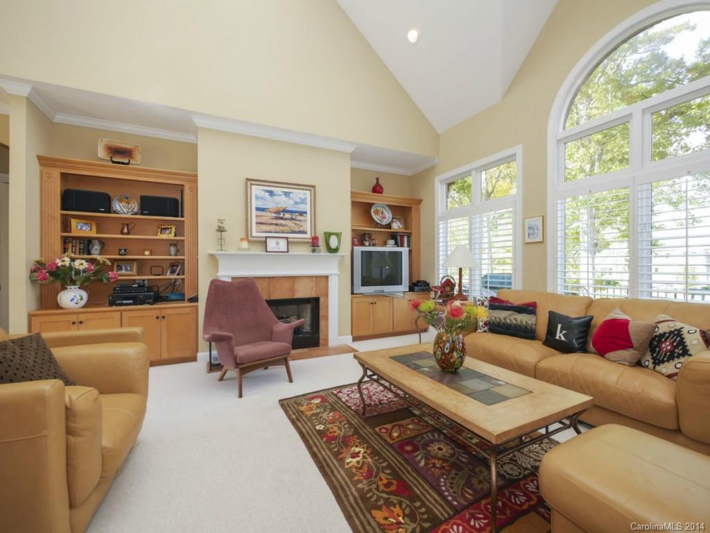 Joslin Pointe - Residential