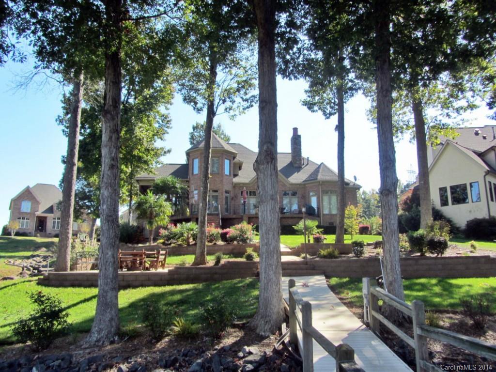 Joslin Pointe - Residential