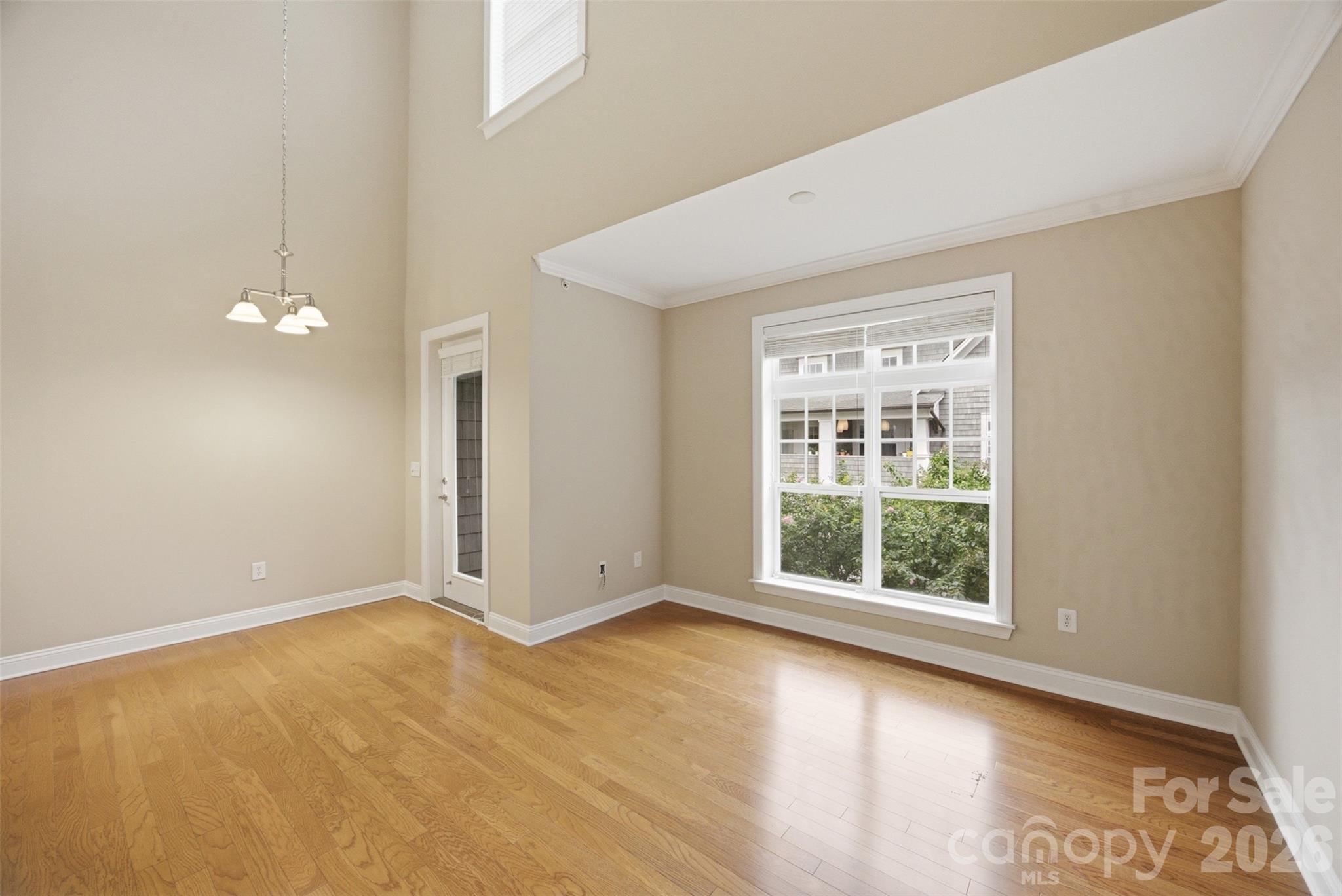 301 E Tremont Avenue 318