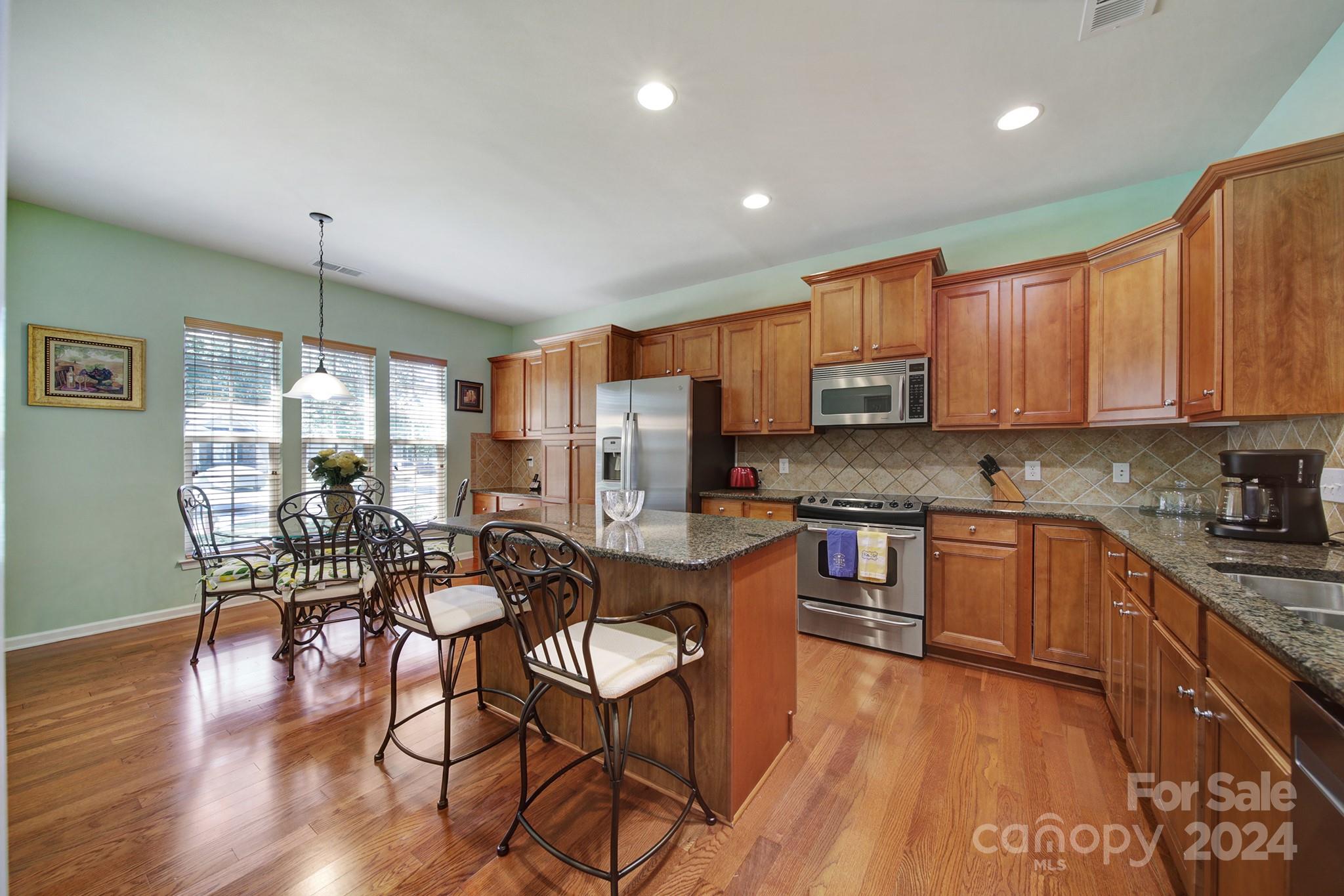 26508 Sandpiper Court