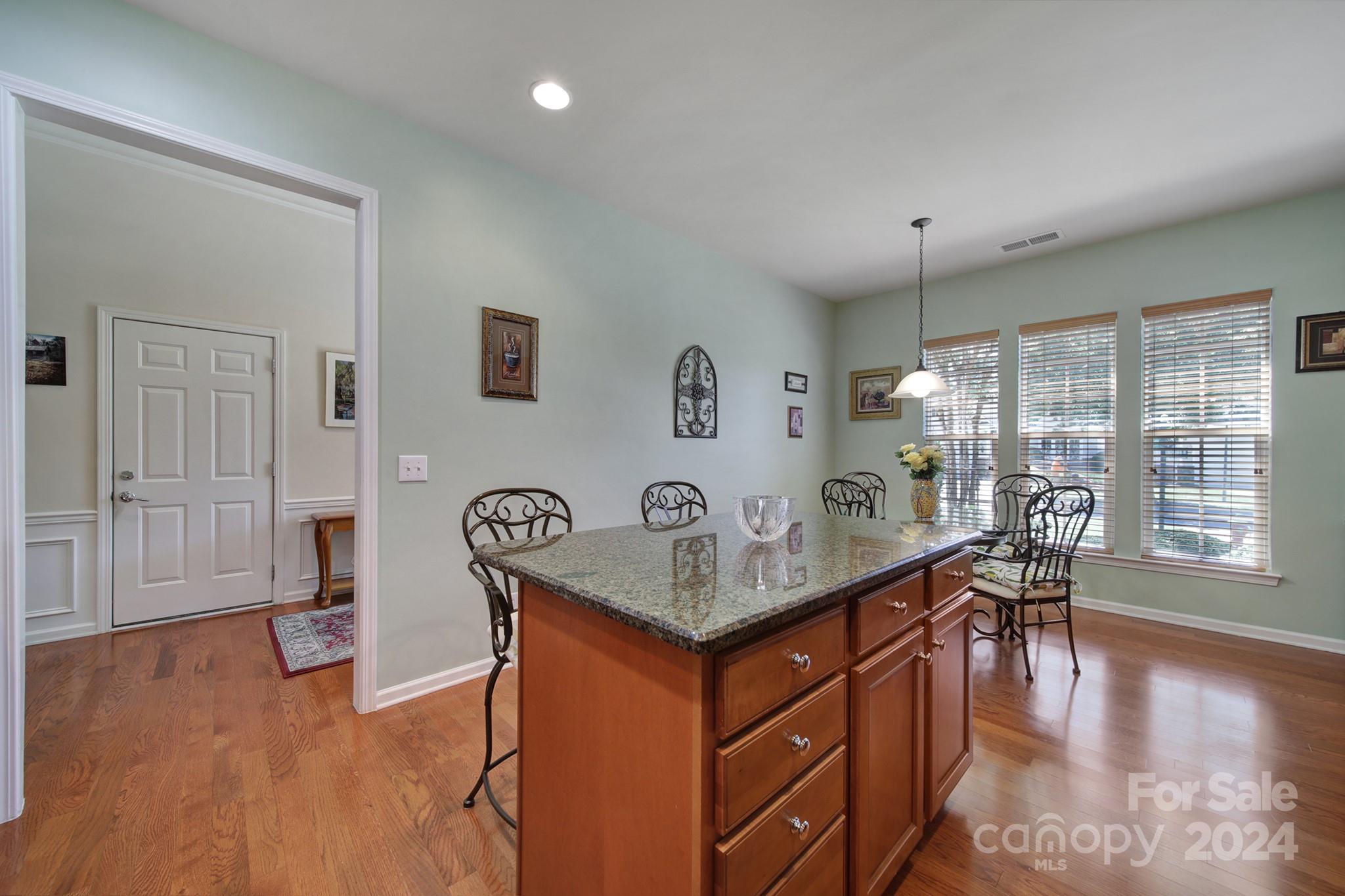 26508 Sandpiper Court