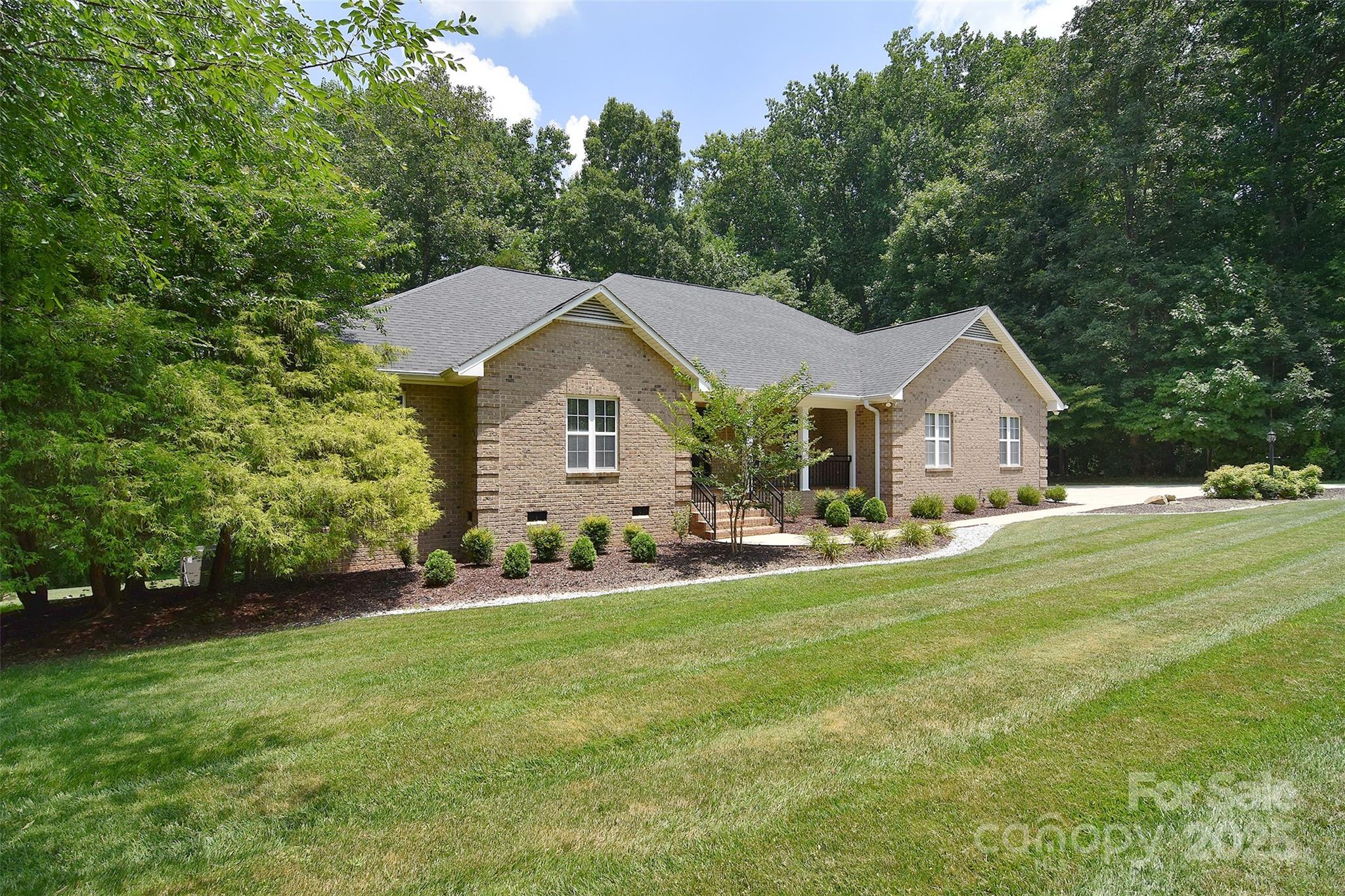 9117 Castle Garden Lane