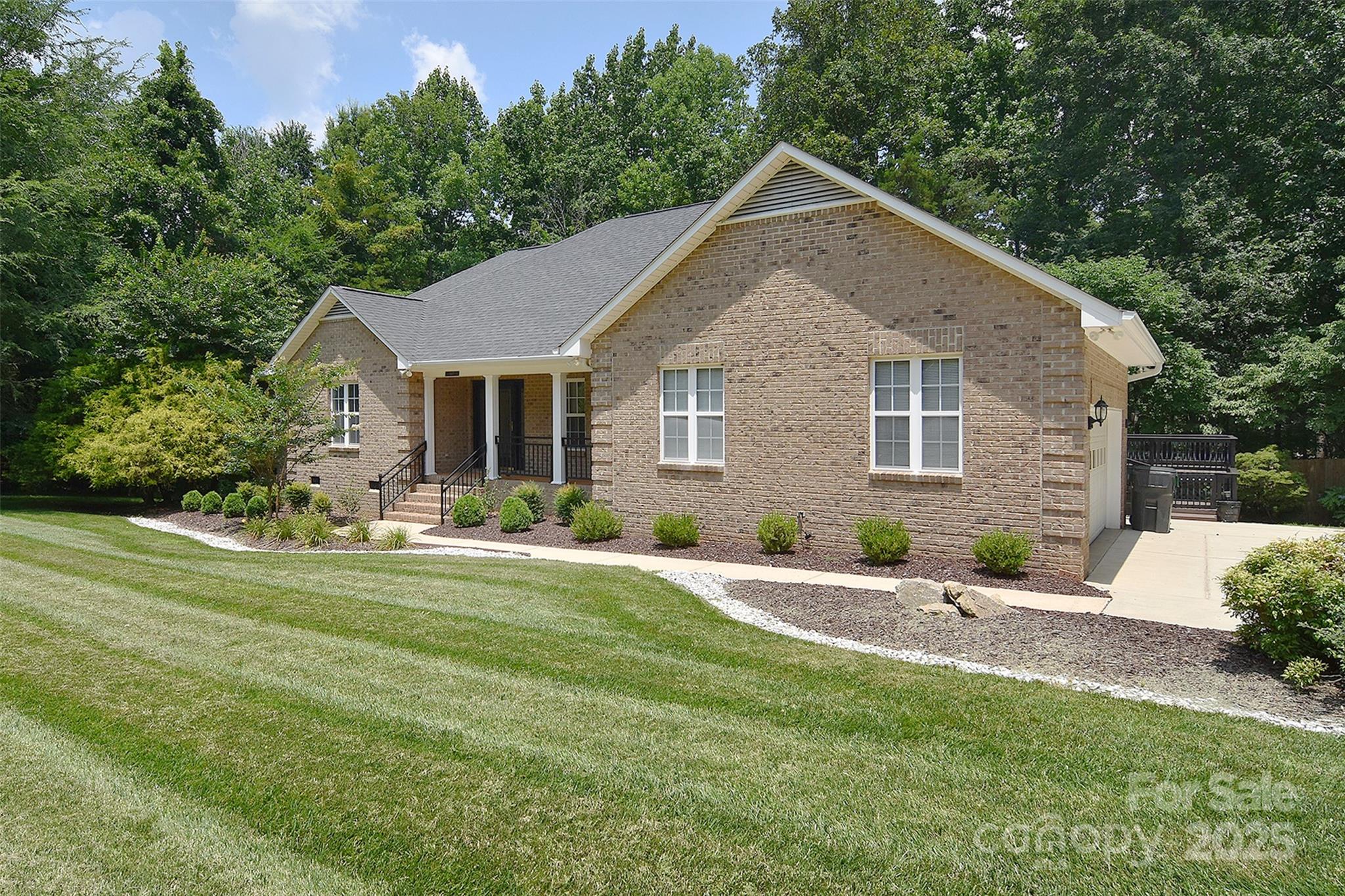 9117 Castle Garden Lane