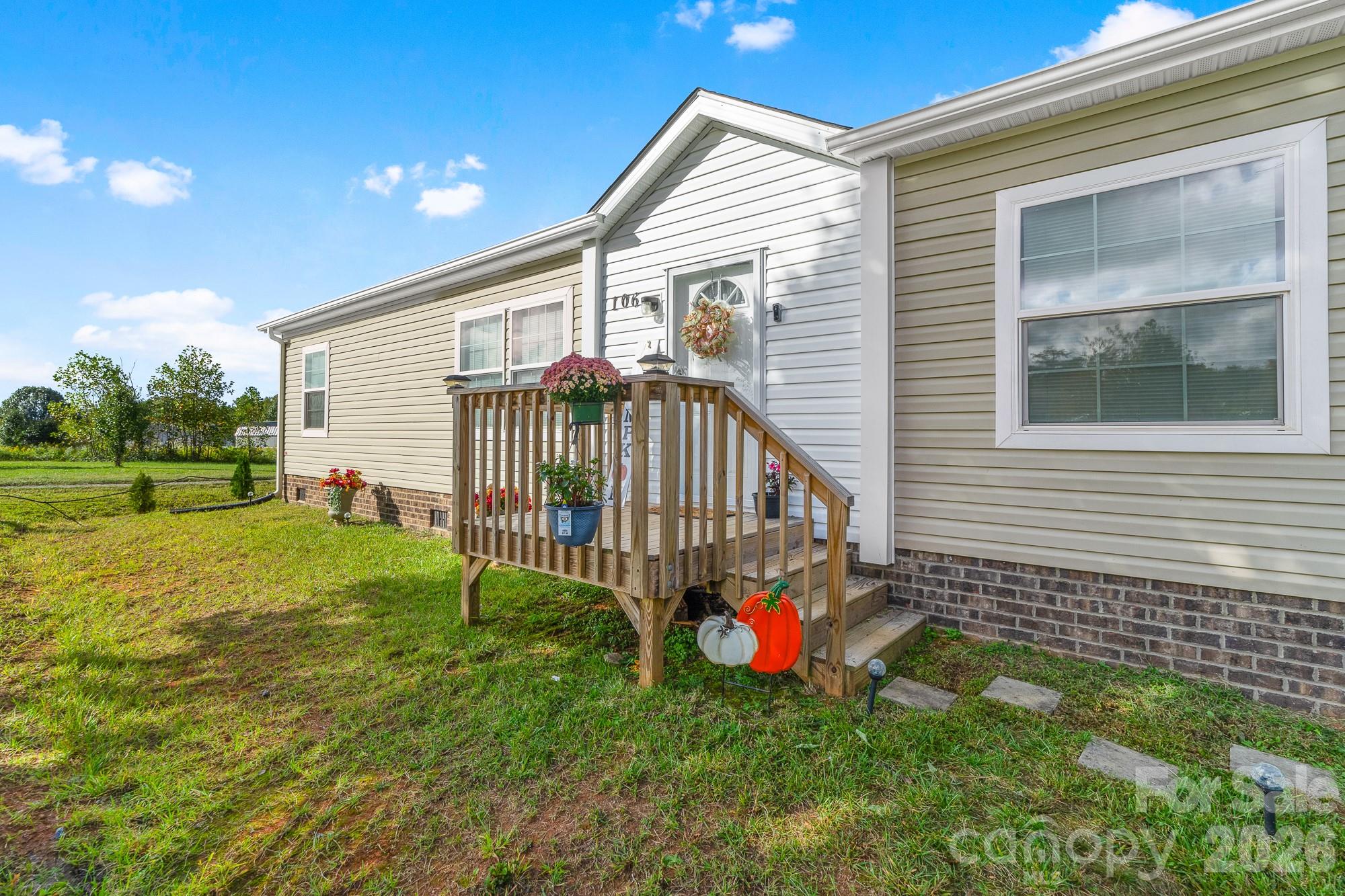106 Ol Field Court