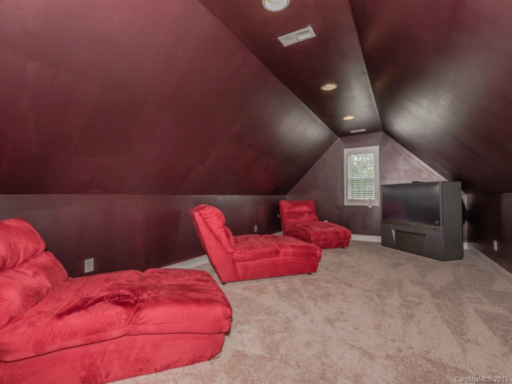 Hunters Place - Residential