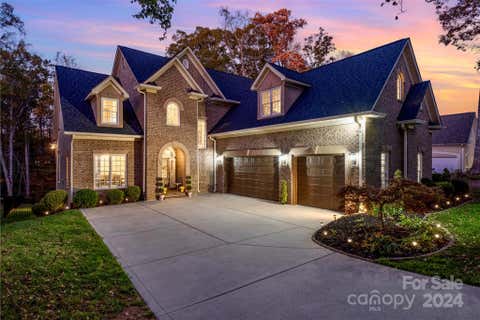 Photo for 2522 Green Point Lane