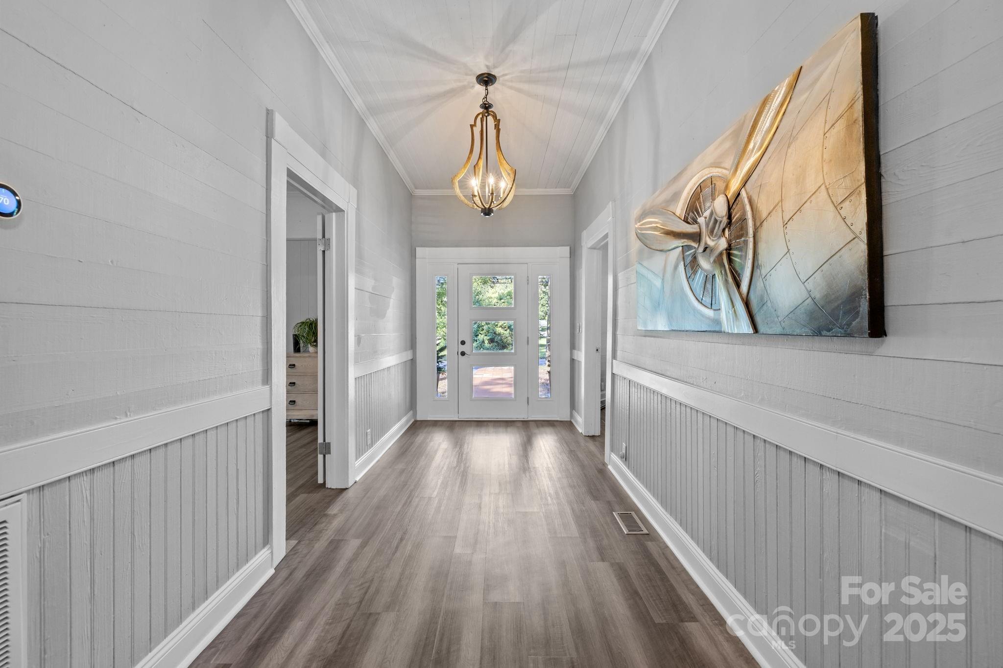 622 N Elm Street