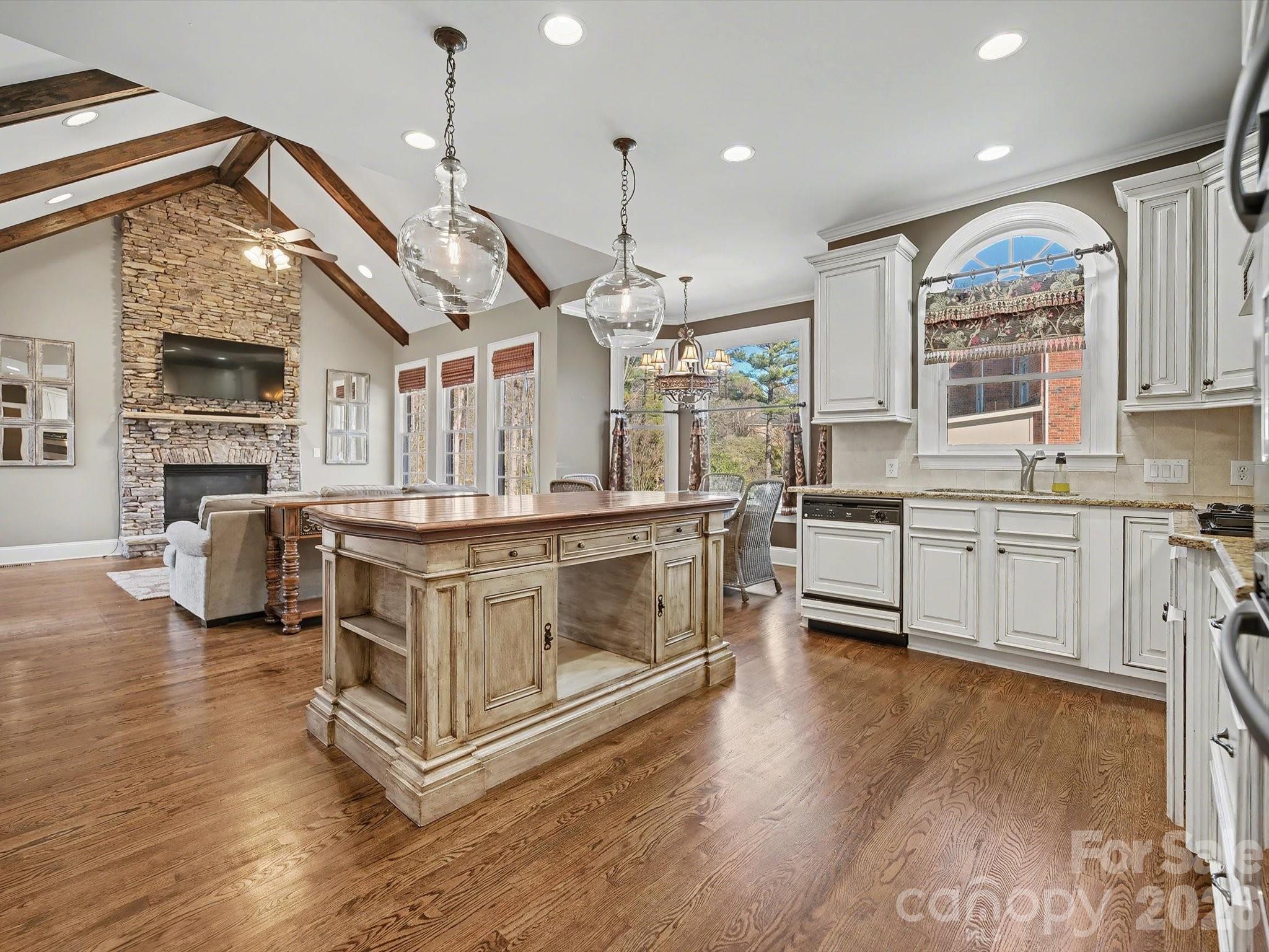 Weddington Chase - Residential