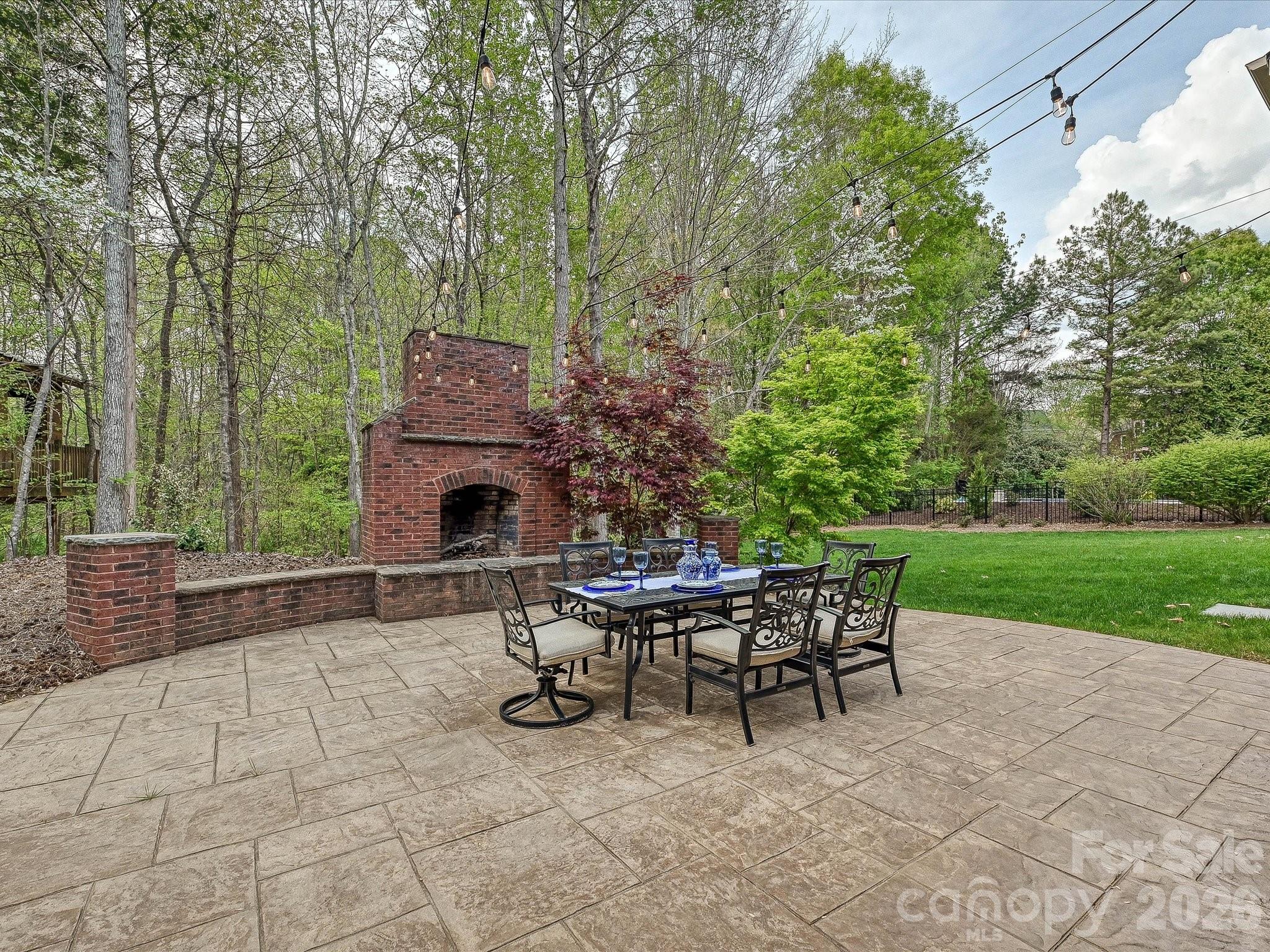 Weddington Chase - Residential